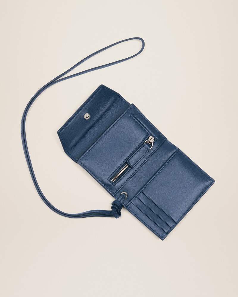 JACQUEMUS Le porte Jacquemus outlook