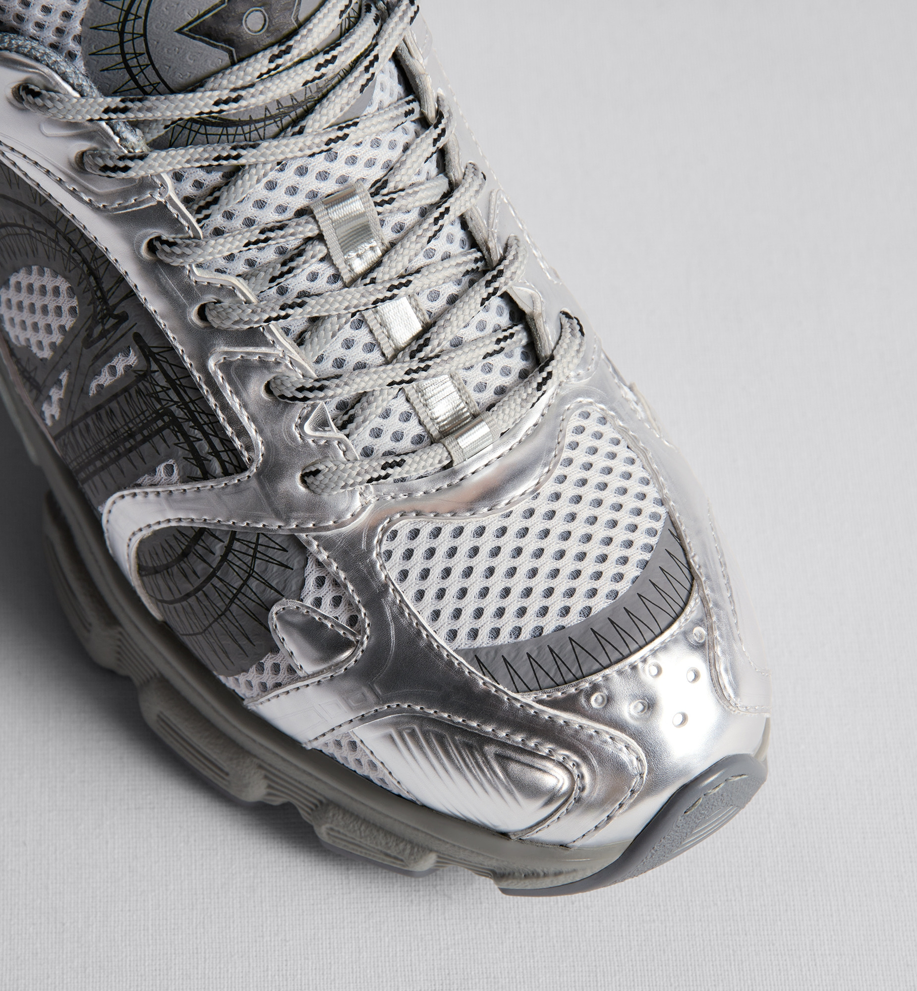 Dior Chrono Sneaker - 4