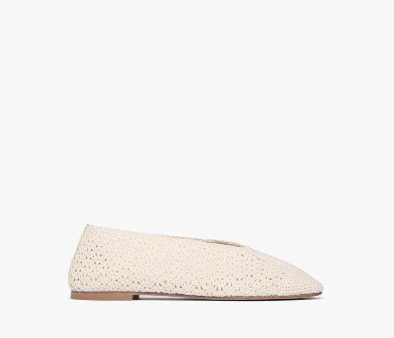 DAISY CROCHET FLAT 7