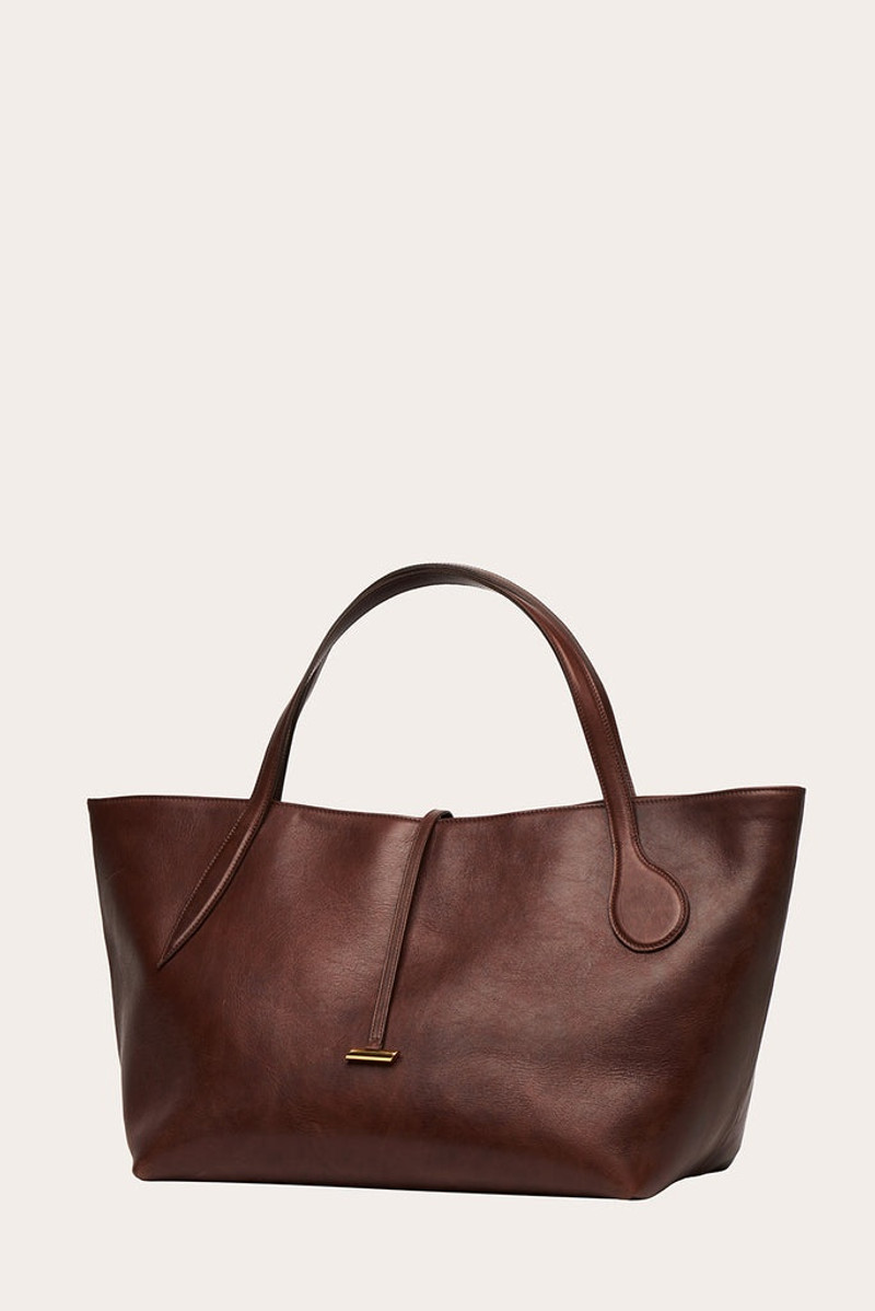 ZIP PENNE TOTE DARK BROWN 3