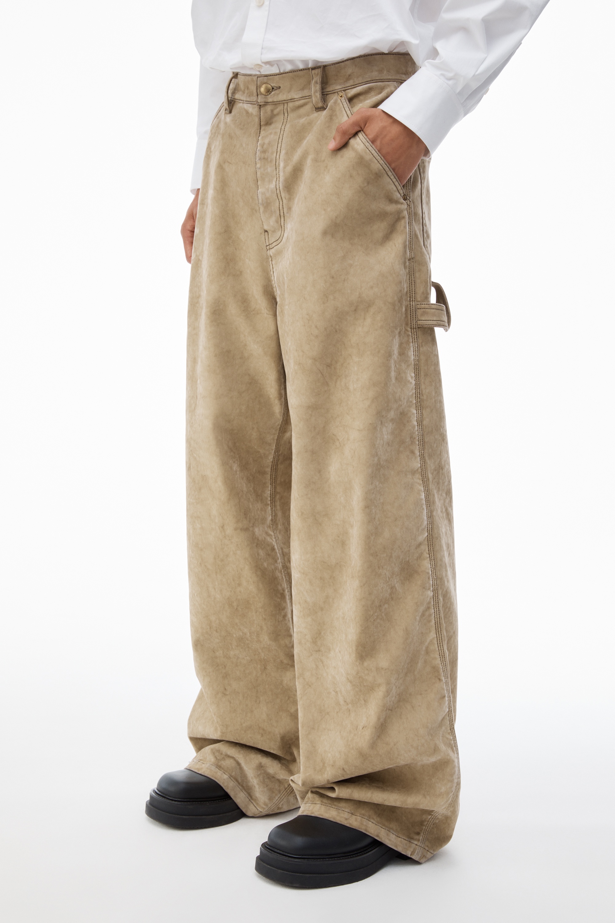 Rounded Carpenter Jeans with Weathered Flocking - 3