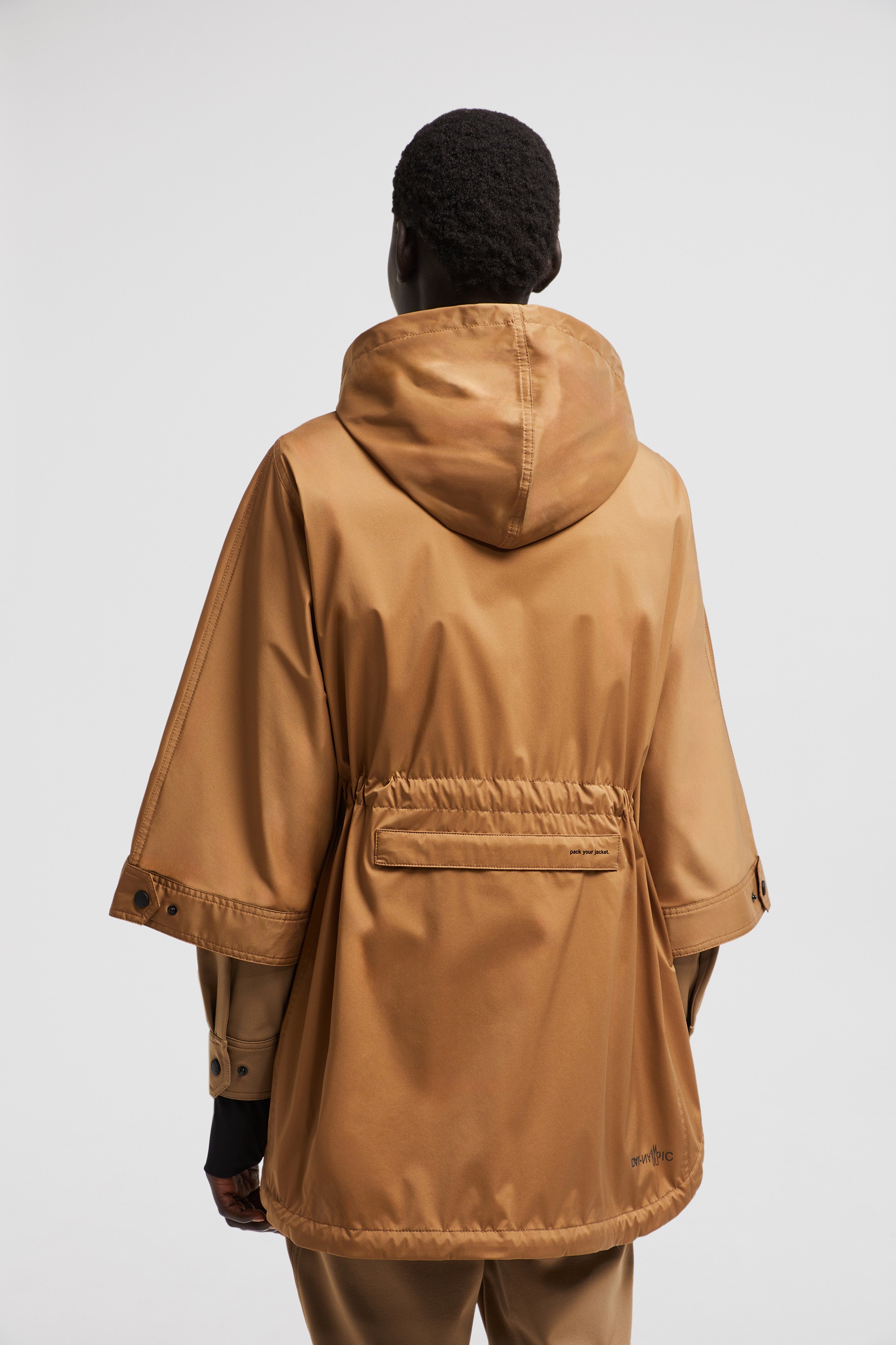Vorassy Hooded Cape - 5