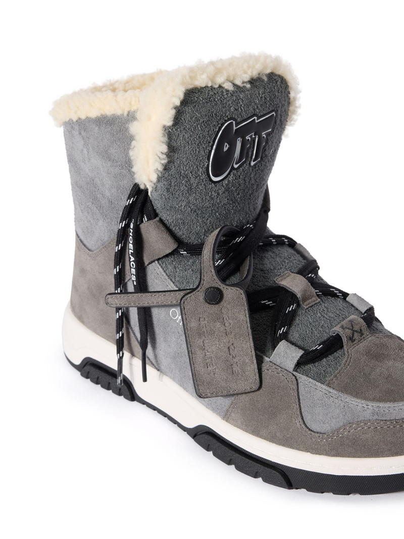 Shearling Trim Winter Boots 6