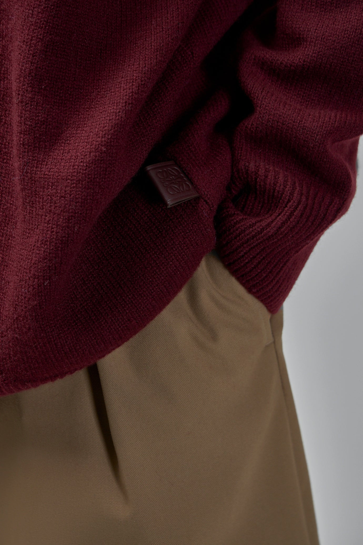 Wool Sweater With Trompe L’Oeil Design - 5