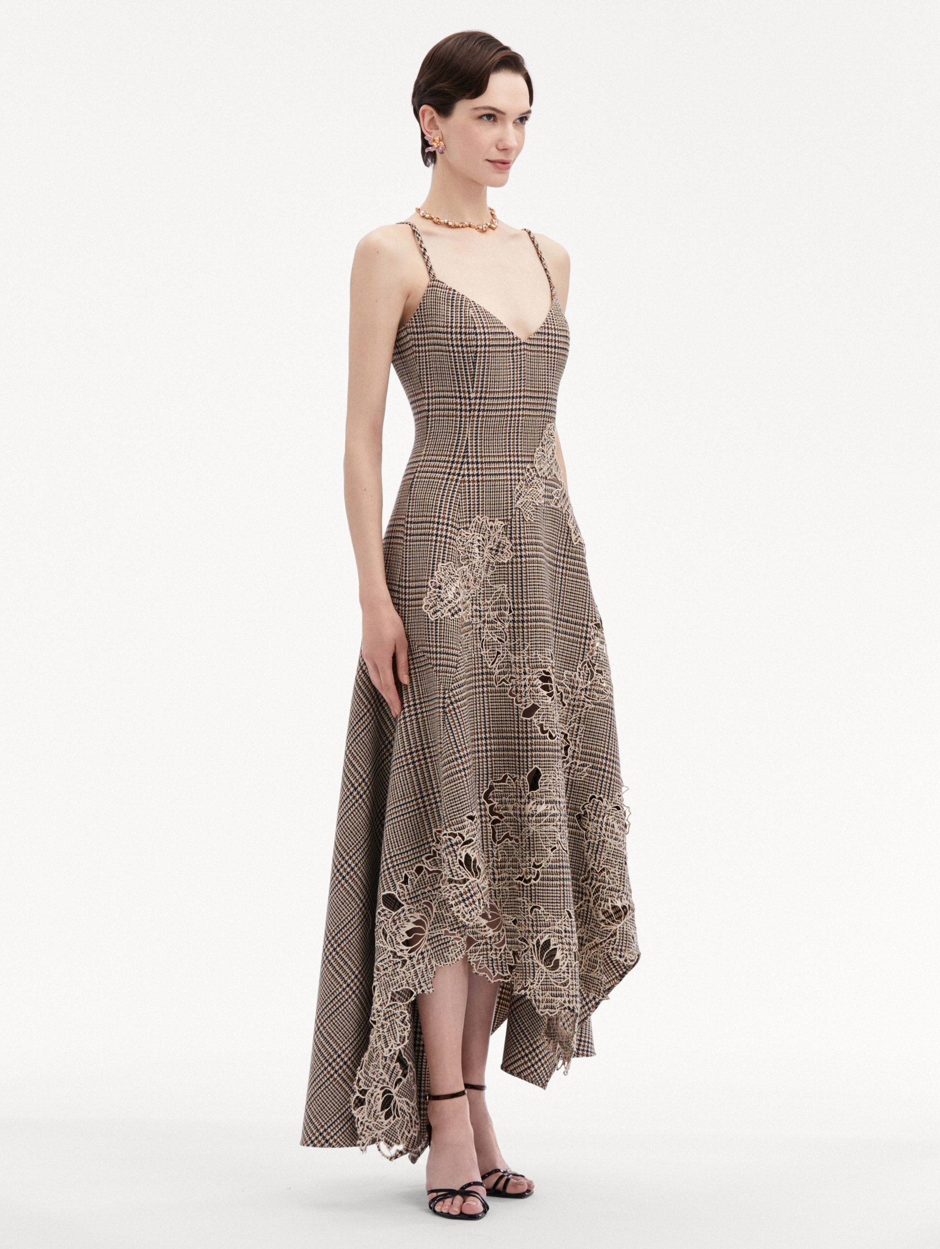 PEONY GUIPURE APPLIQUÉ PLAID V-NECK DRESS - 4