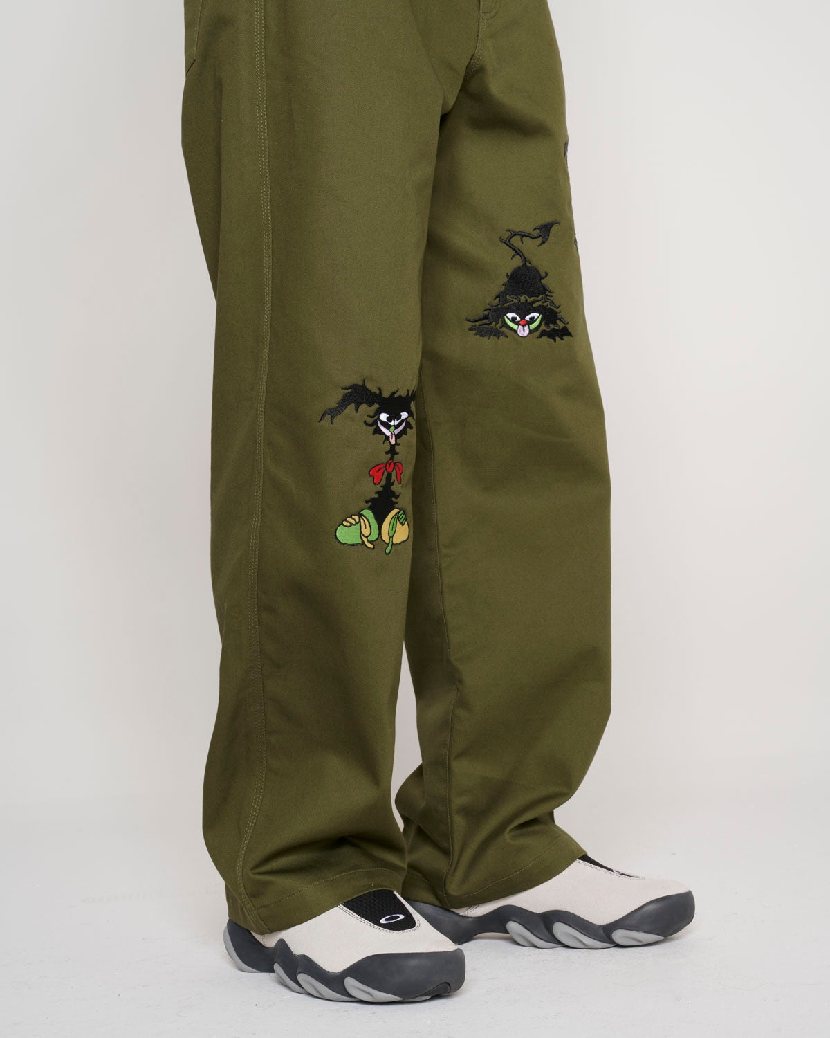 Twisted Snout Embroidered Pant - Olive - 6