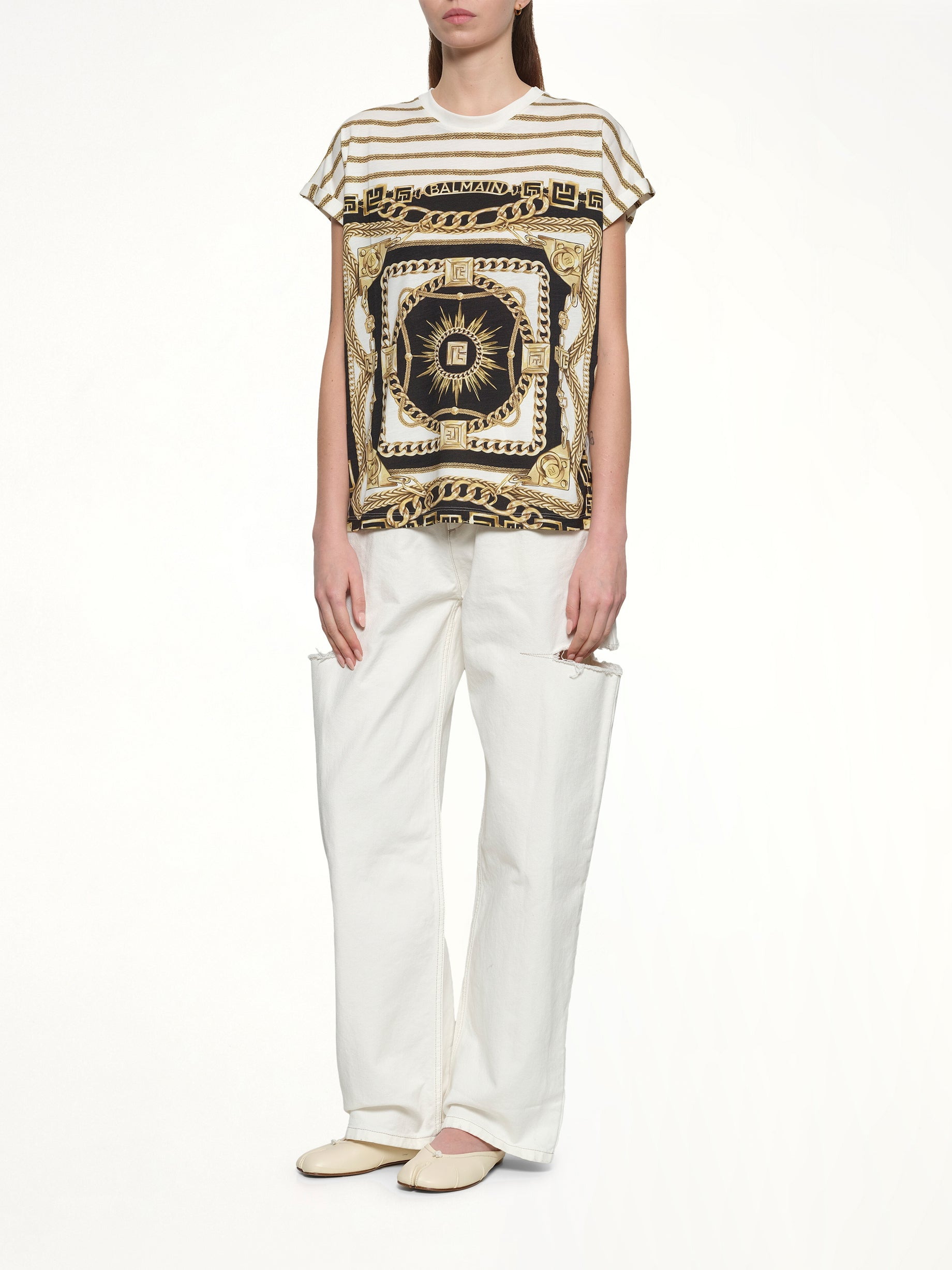 3 BTNS Foulard Print T-Shirt in White/Black/Gold - 4