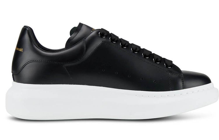 Alexander McQueen Oversized Sneaker 'Black White Sole' 553680WHGP51000 - 2