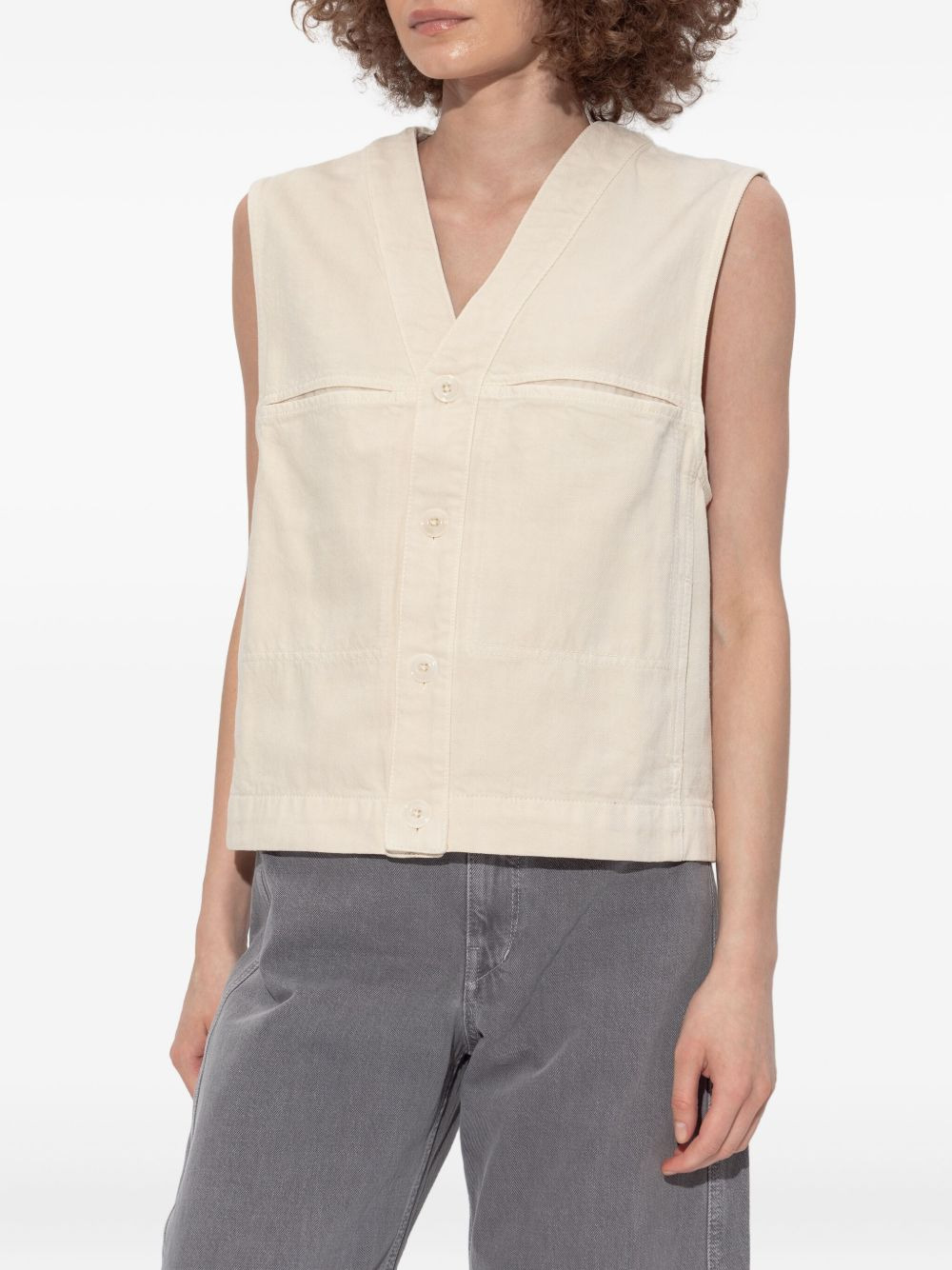 button-fastening sleeveless vest - 3