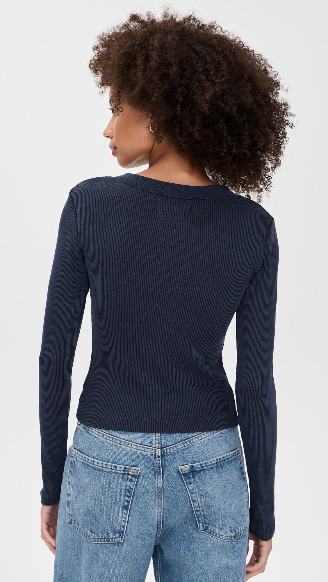 Varra Henley - 2