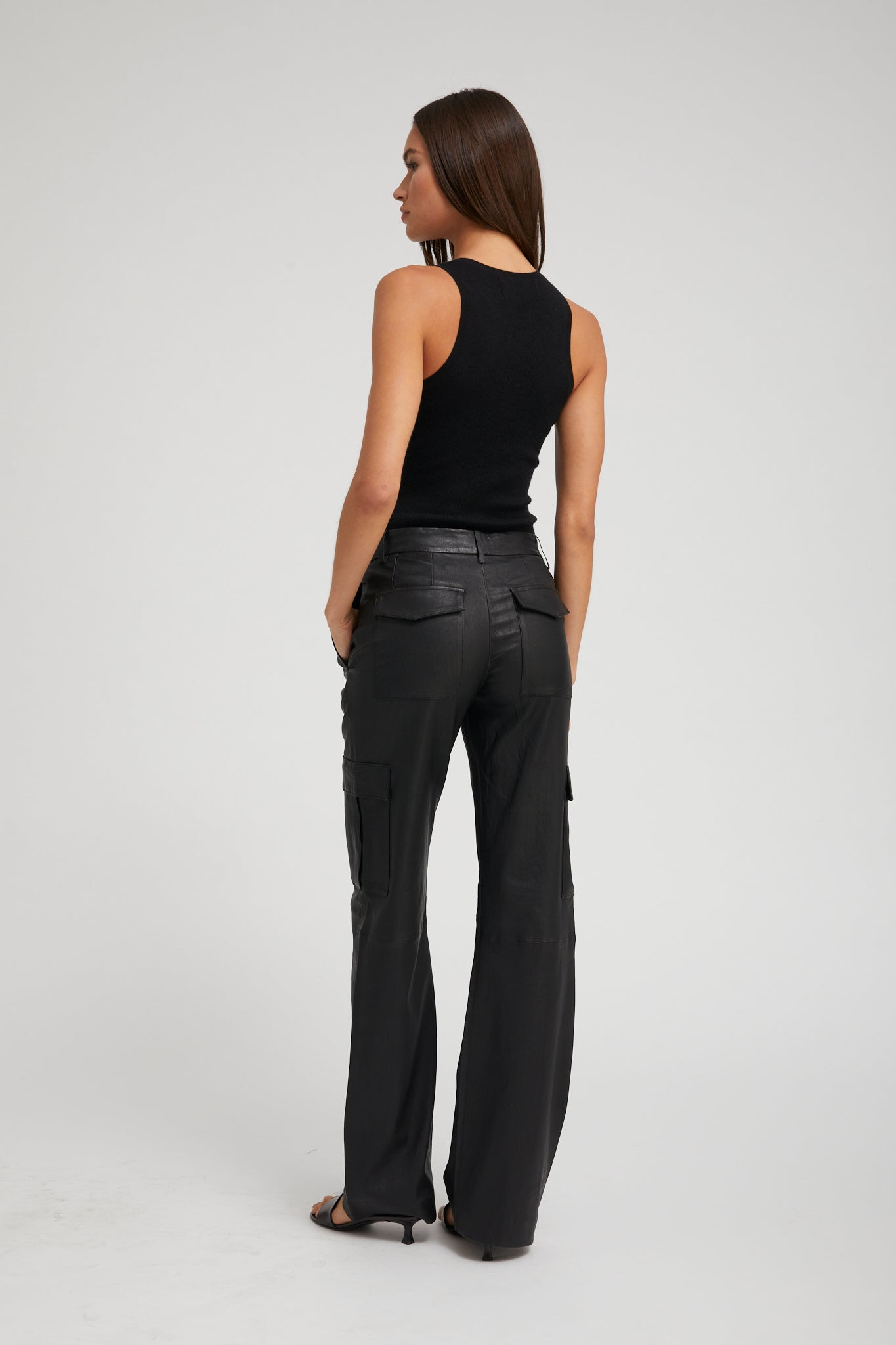 BLACK ULTRA FINE CASHMERE RACER TANK - 5