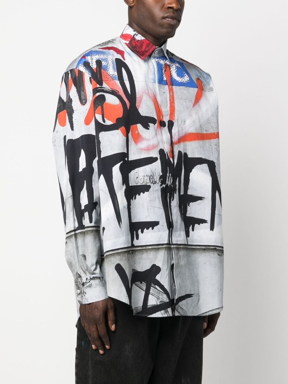 graffiti-print shirt - 4