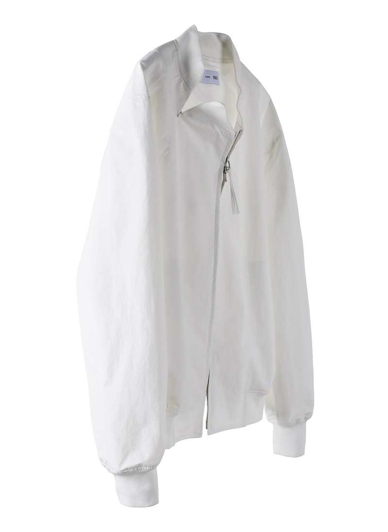 6.0 BOMBER RIGHT (WHITE) 6