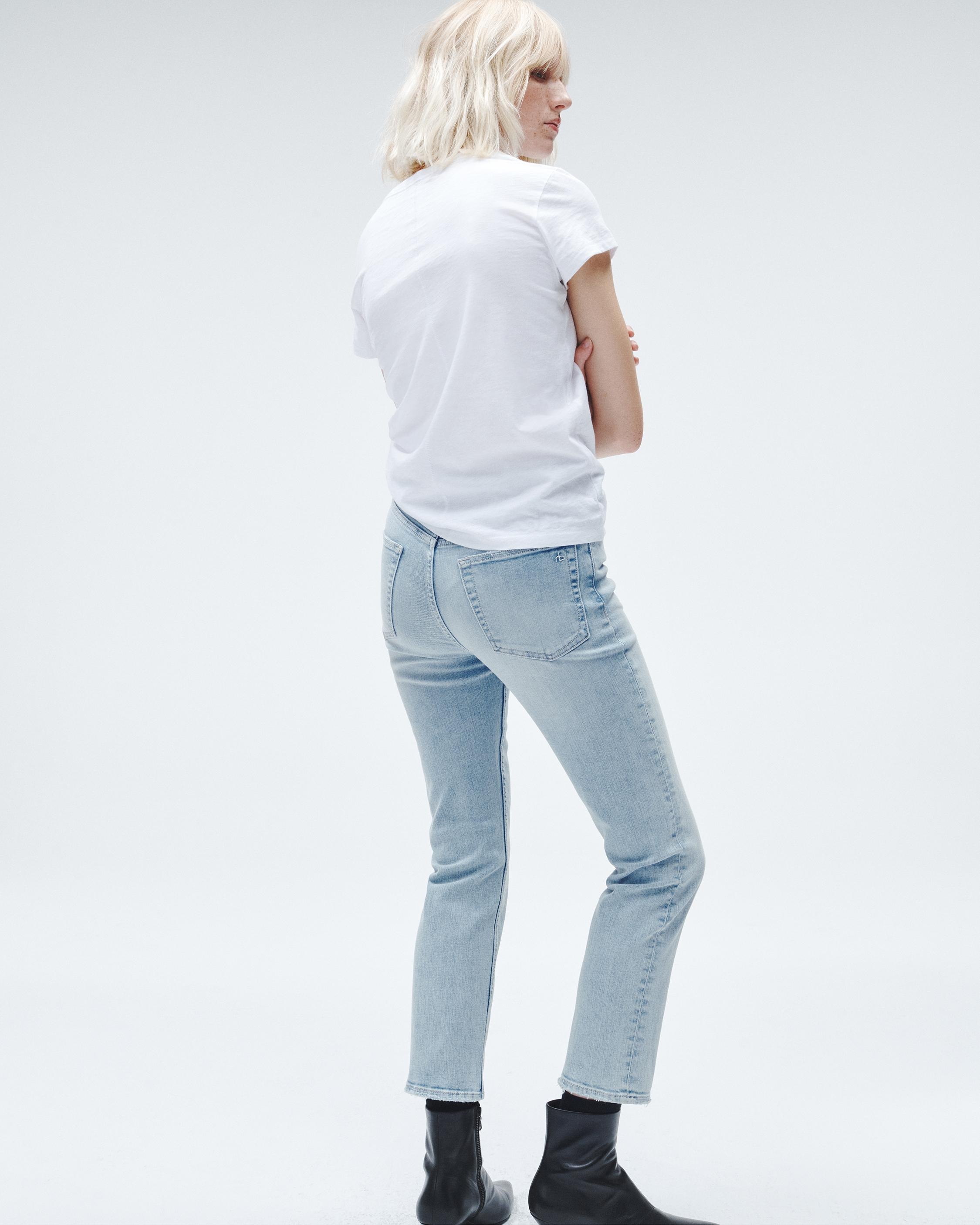 Wren Ankle Slim - Emma
High-Rise High Stretch Jean - 4