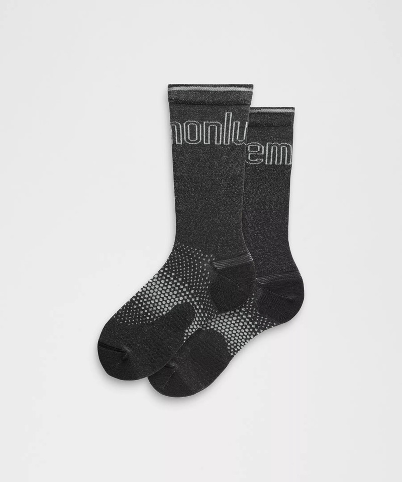 Men's MacroPillow Crew Running Socks *Medium Cushioning 1