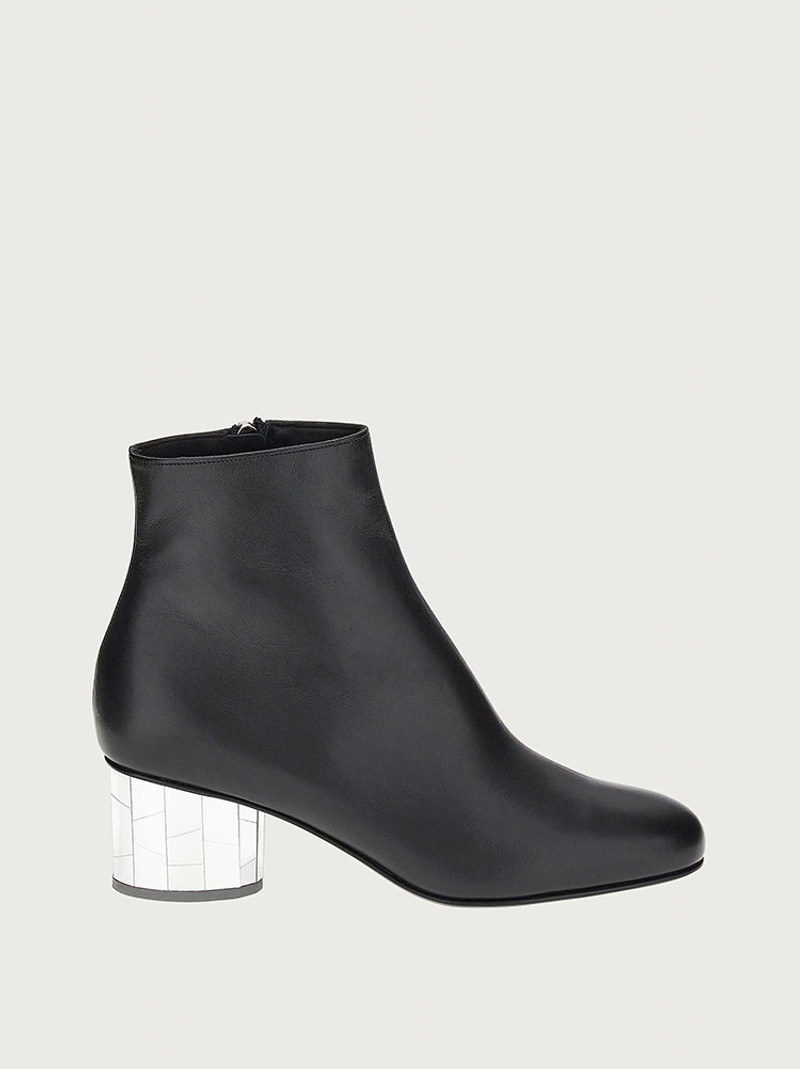 MIRRORED HEEL ANKLE BOOT 1