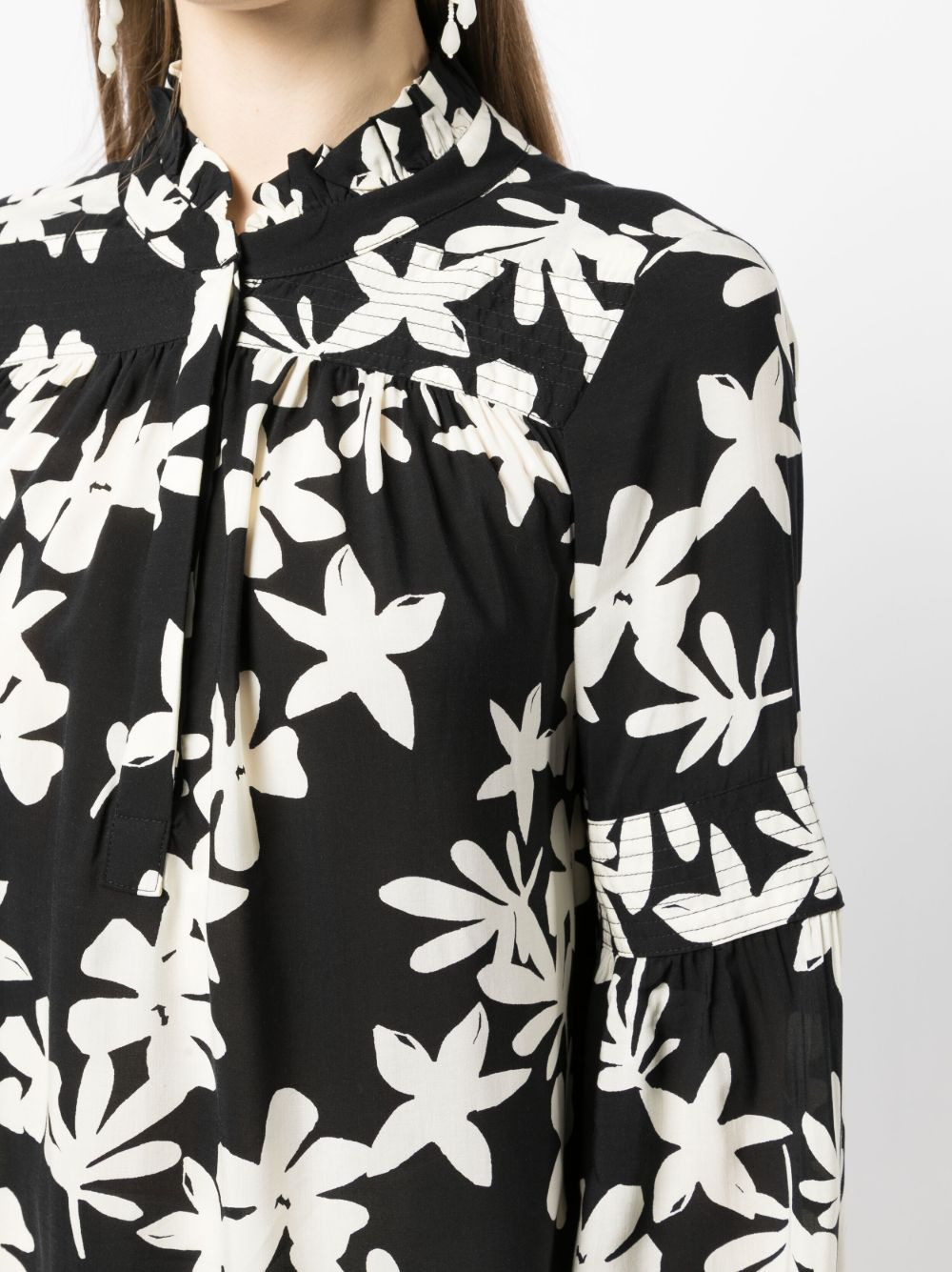floral-print ruffled blouse - 5