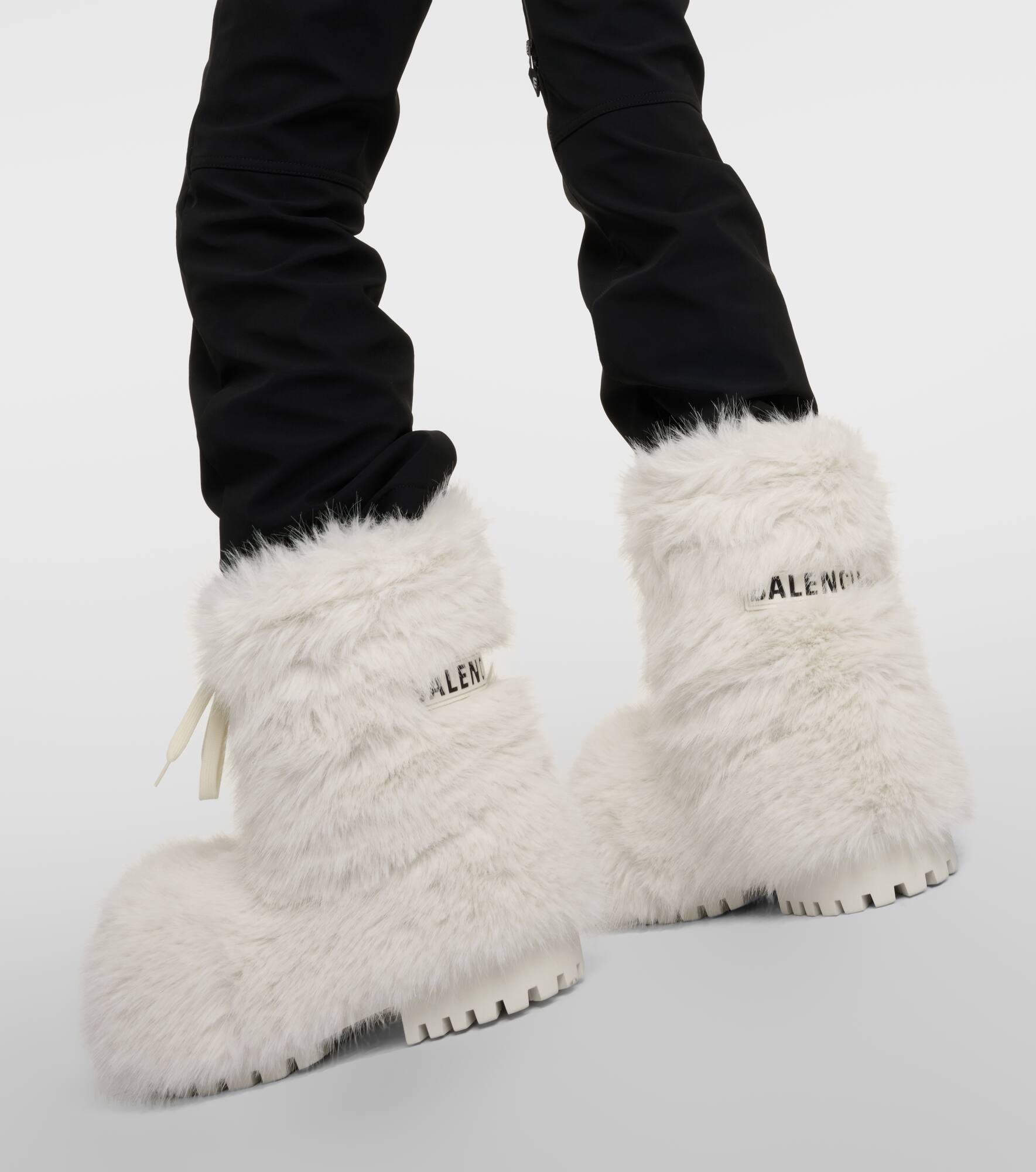 Alaska faux fur snow boots - 7
