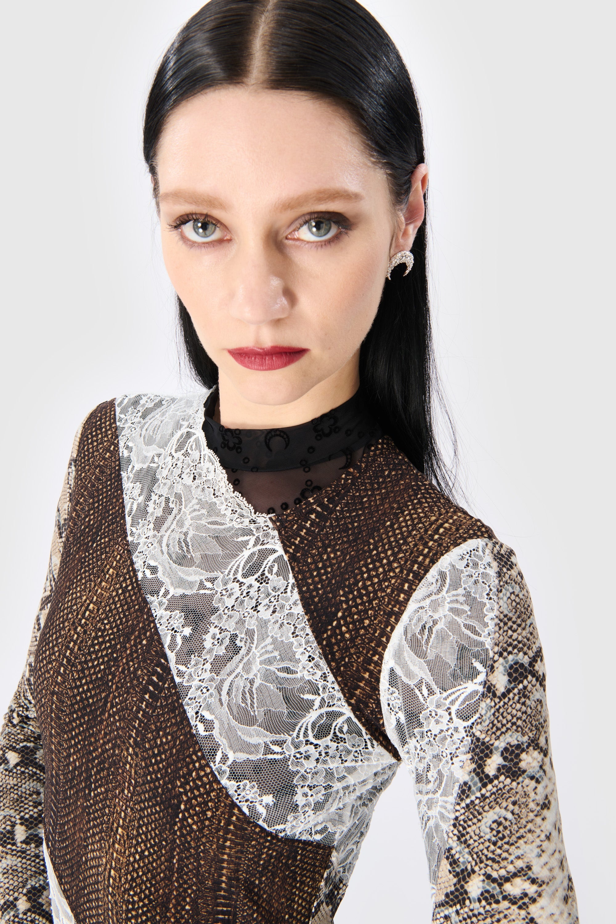 Regenerated Jersey and Lace T-Shirt Dress - 4