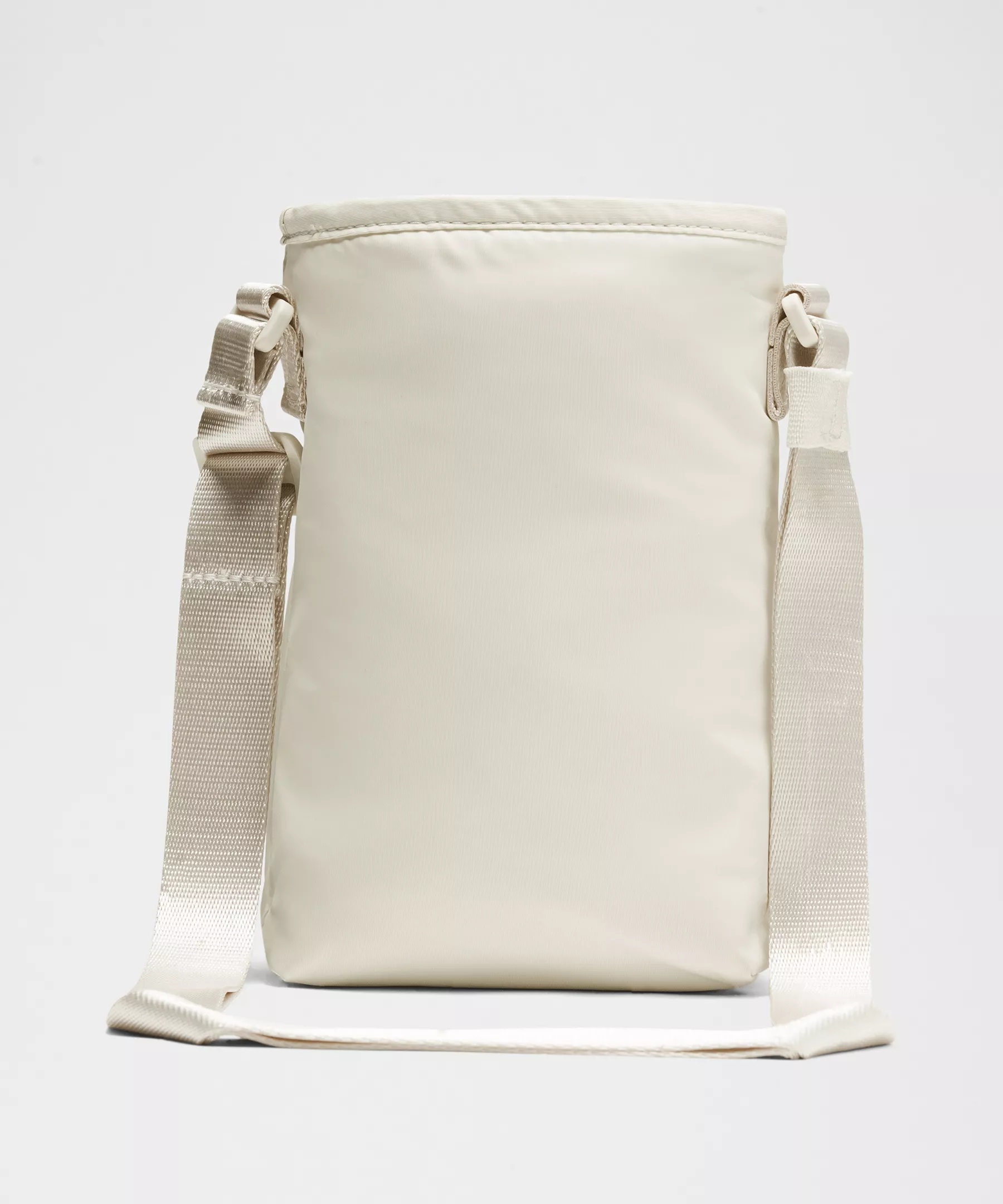 Water Bottle Crossbody with Front Pocket 2L - 3