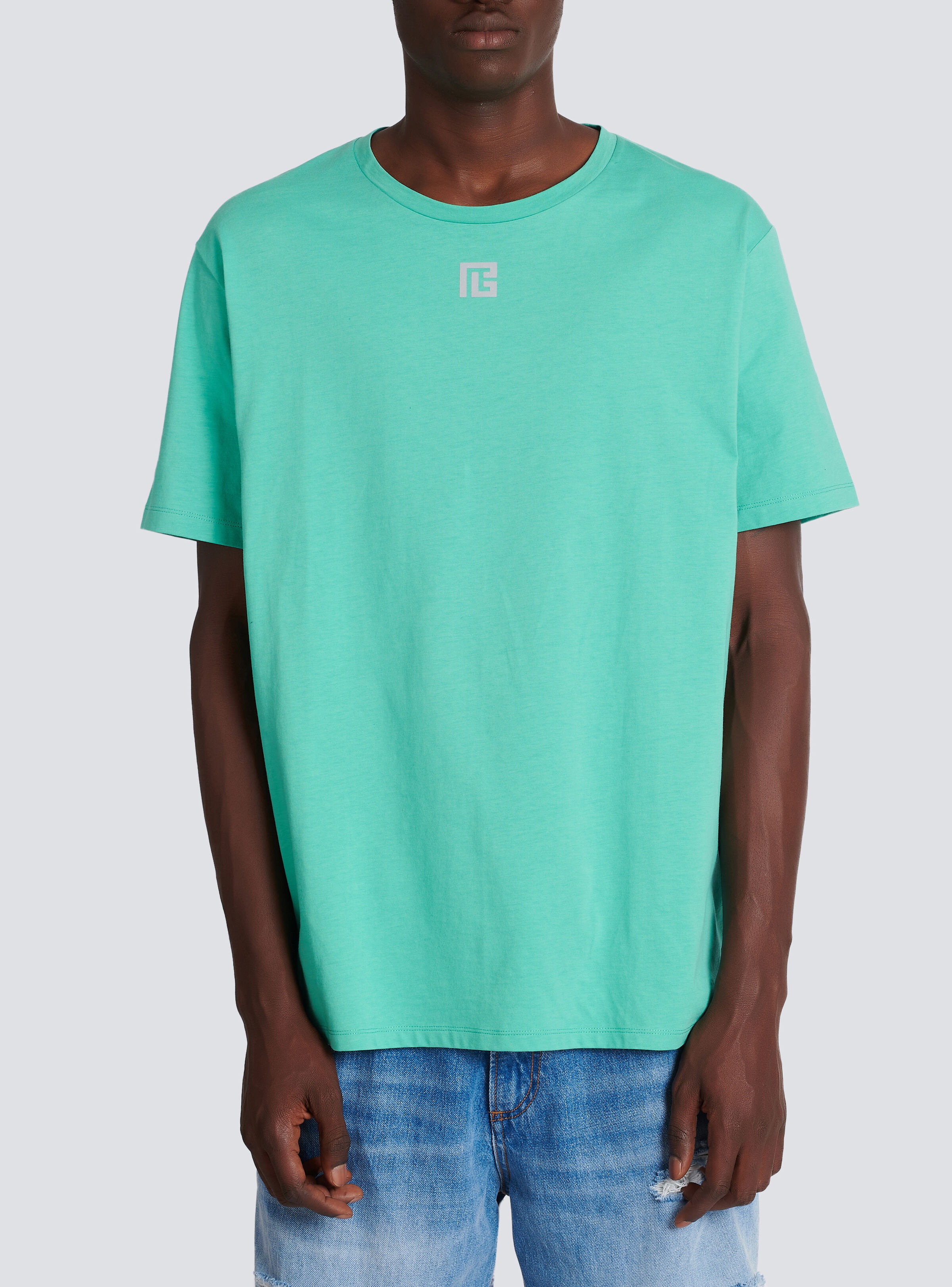 T-shirt in eco-responsible cotton with reflective Balmain maxi logo print - 5