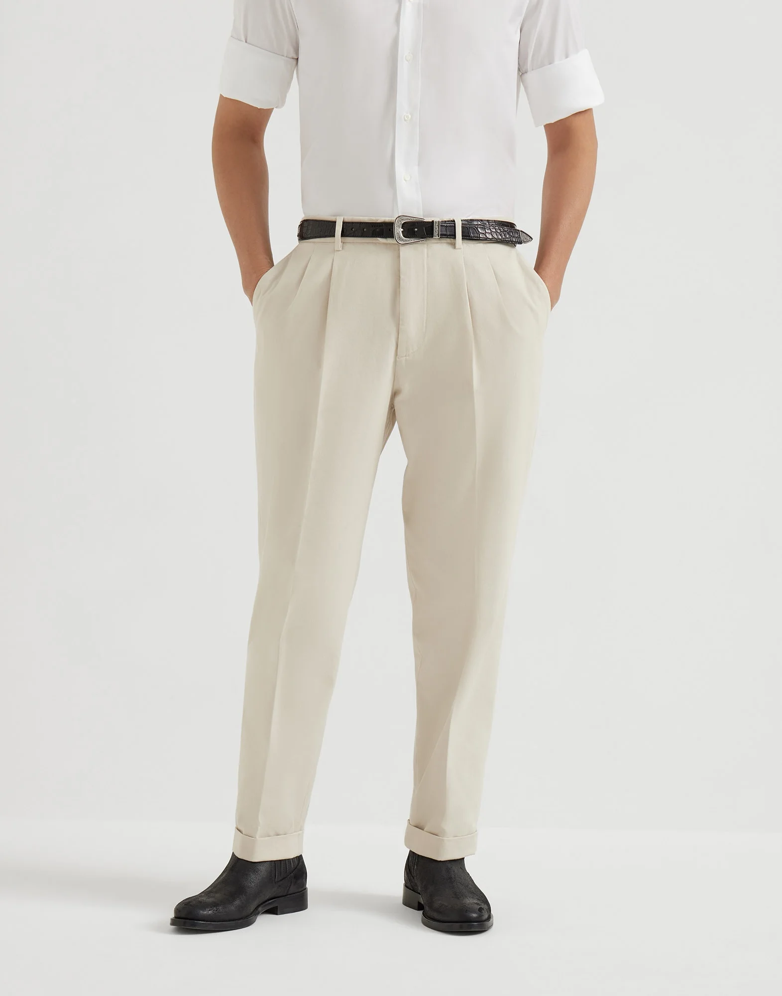 Twisted cotton gabardine leisure fit trousers with double pleats - 1