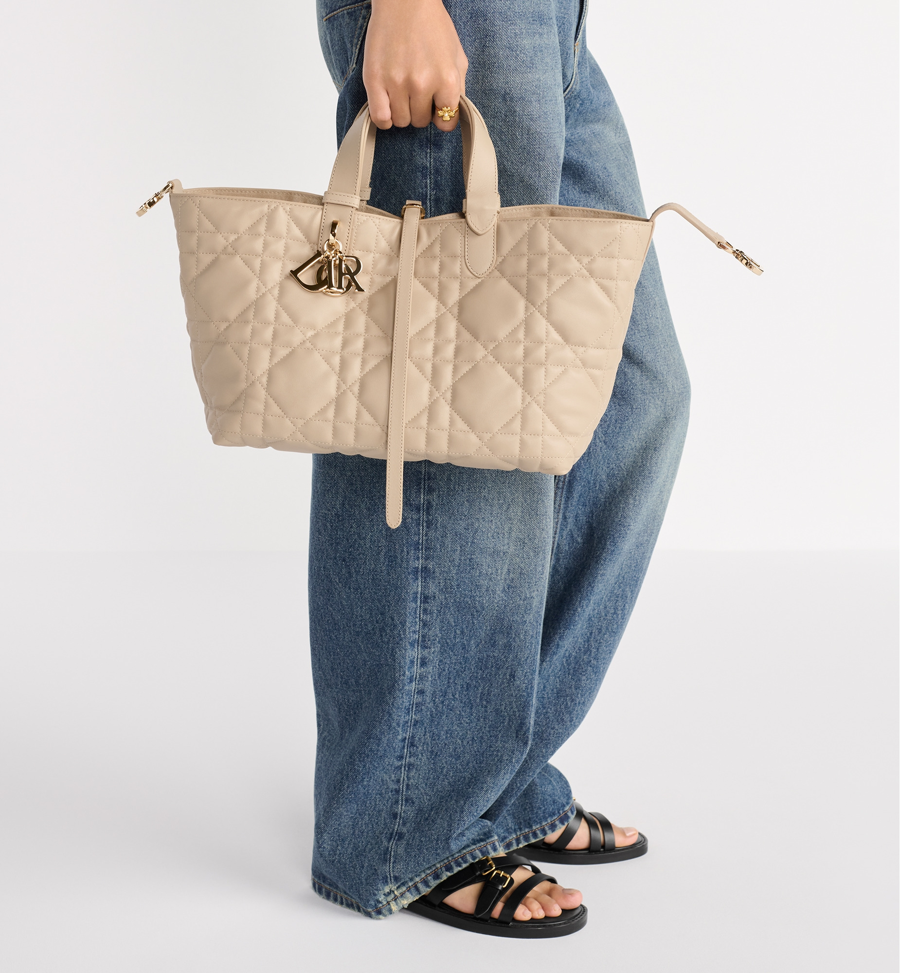 Medium Dior Toujours Bag - 2