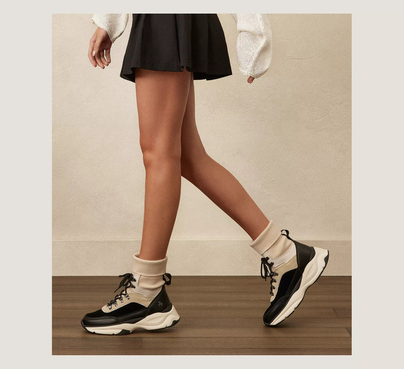 Stuart Weitzman SW HIKER HIGH-TOP TRAINER outlook