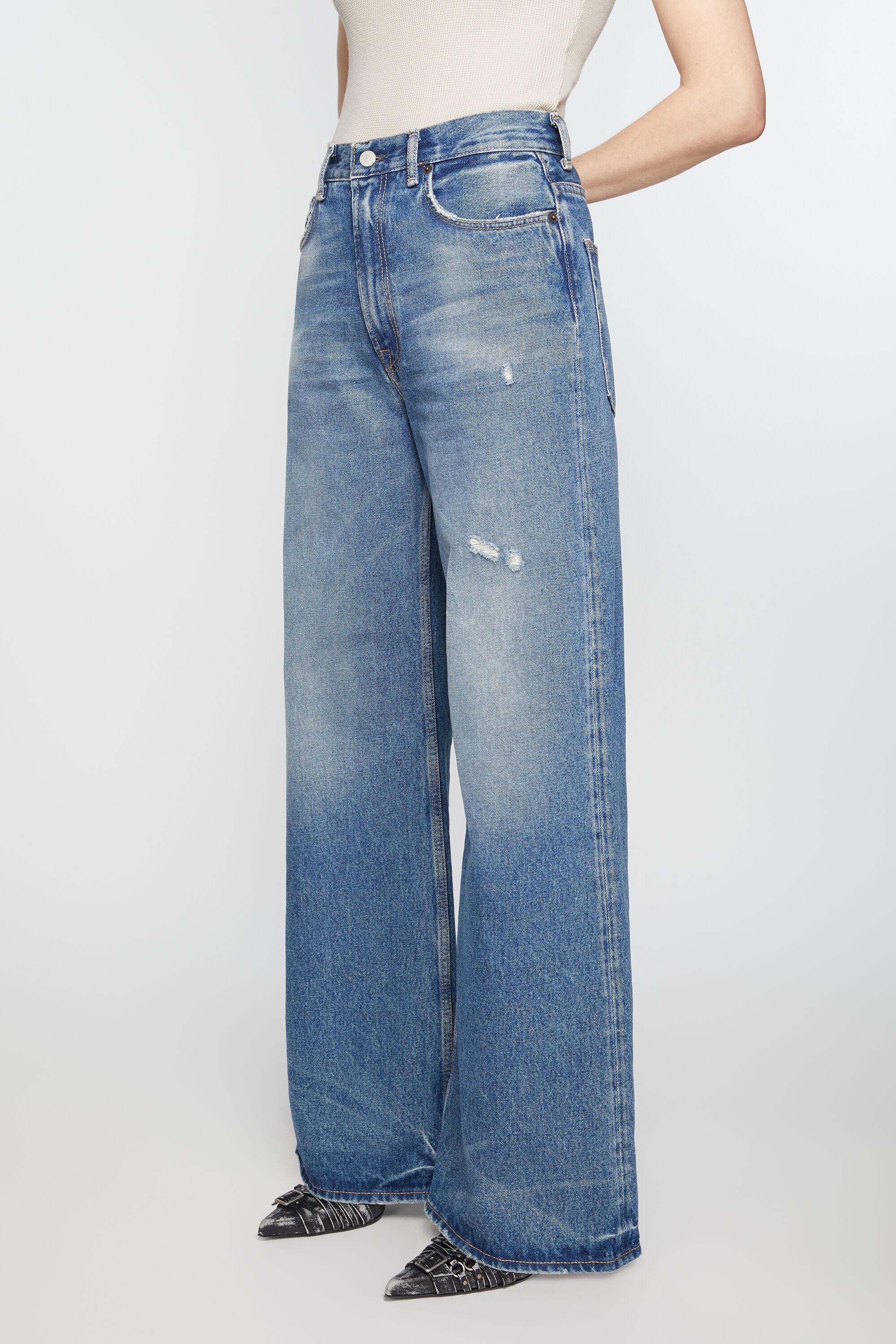 Relaxed fit jeans - 2022F - Mid blue - 4