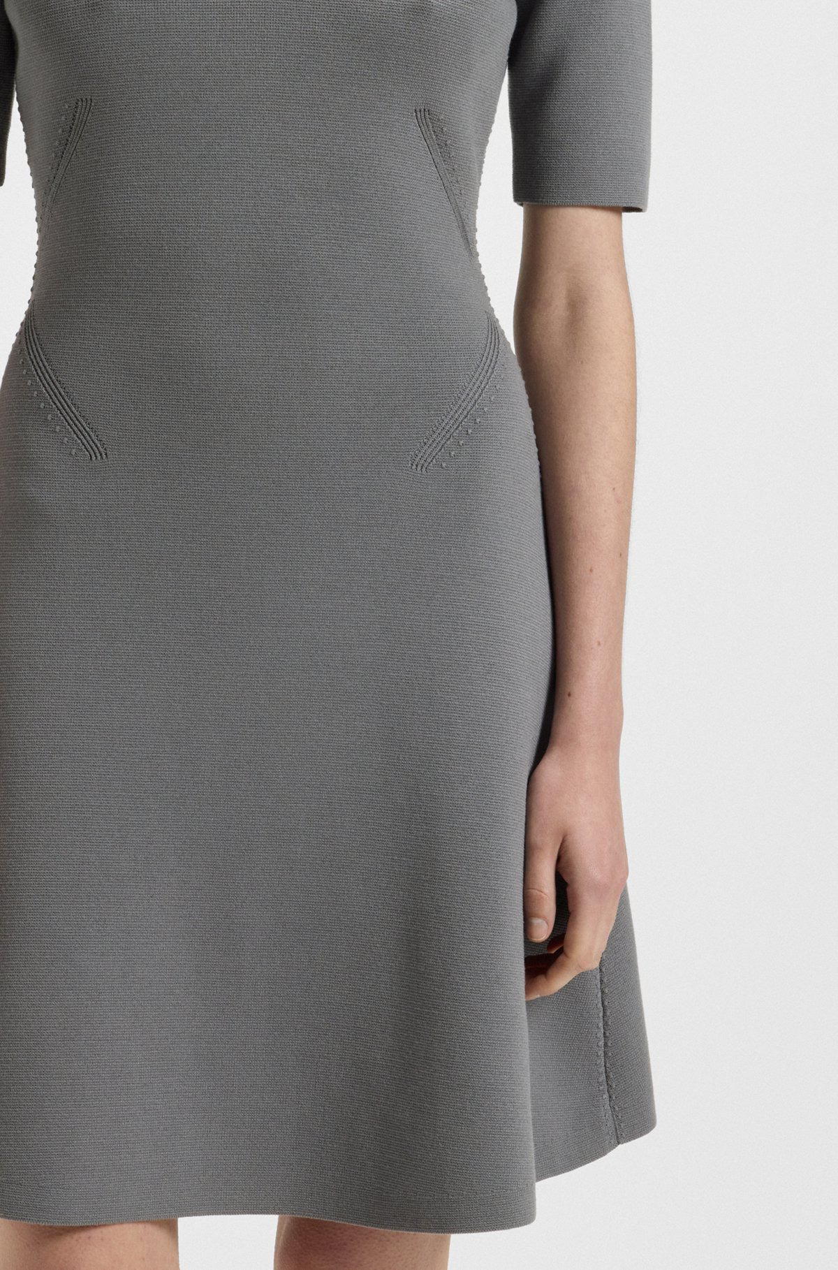 KNITTED DRESS WITH SKIPPER COLLAR - 6