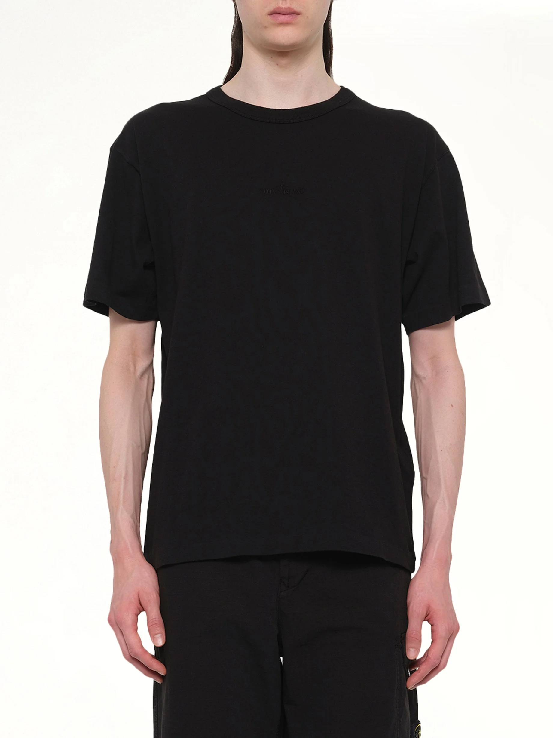 210003 S/S T-Shirt in Black - 1