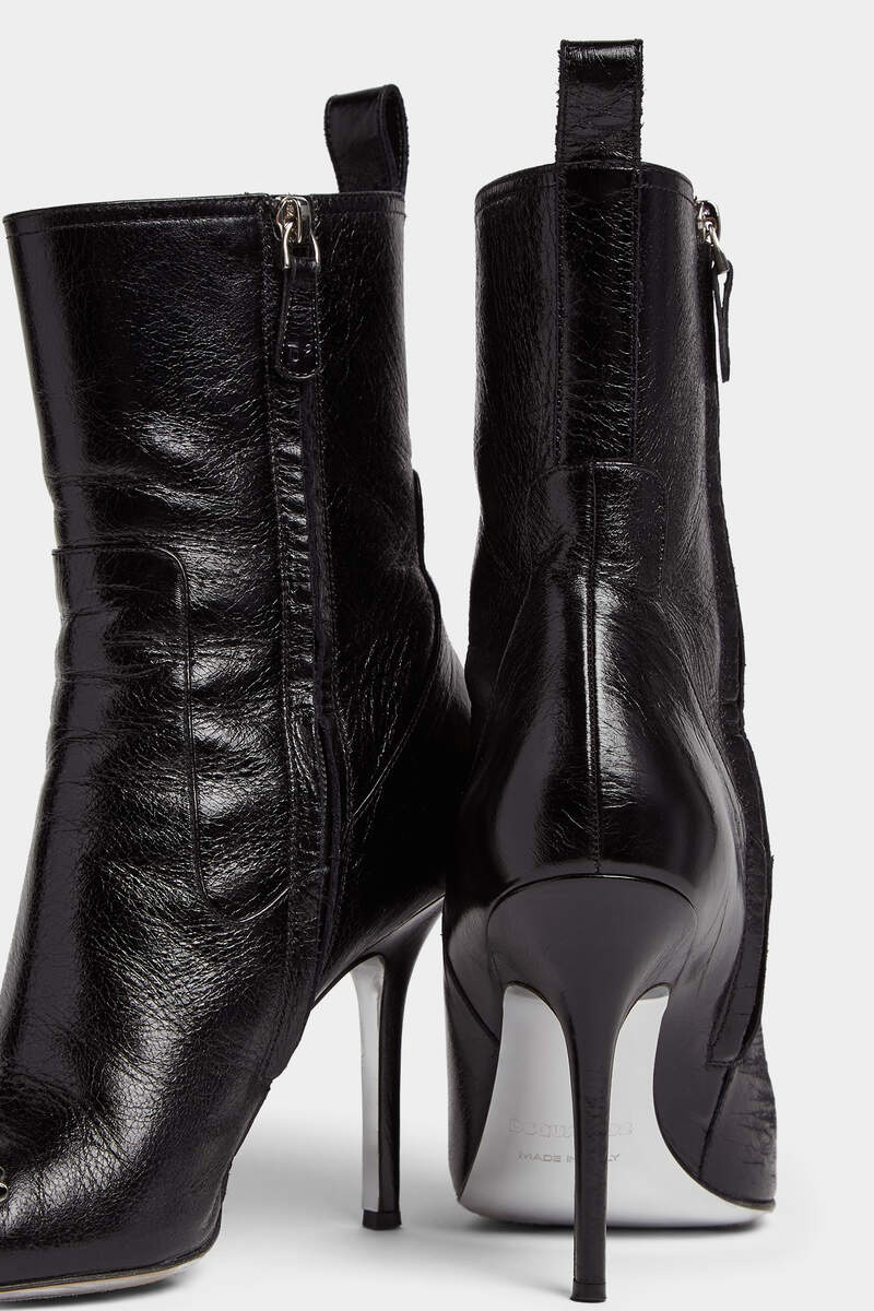 GOTHIC DSQUARED2 HEELED ANKLE BOOTS 5