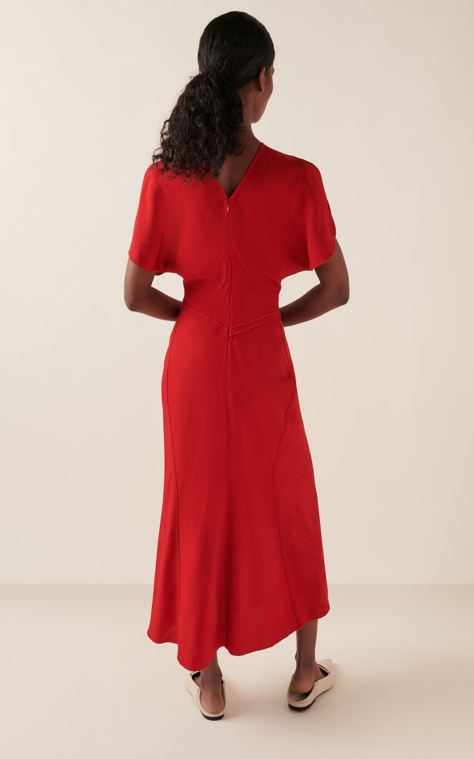 Victoria Beckham Gathered Puff-Sleeve Midi Dress red