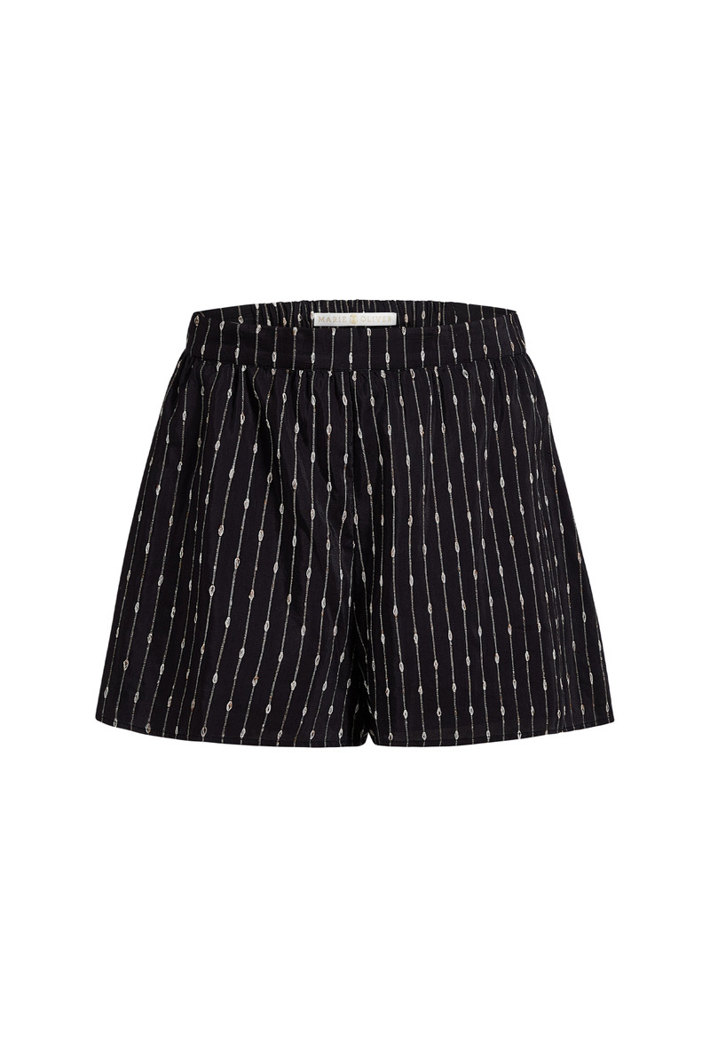 CLEO SHORT 1