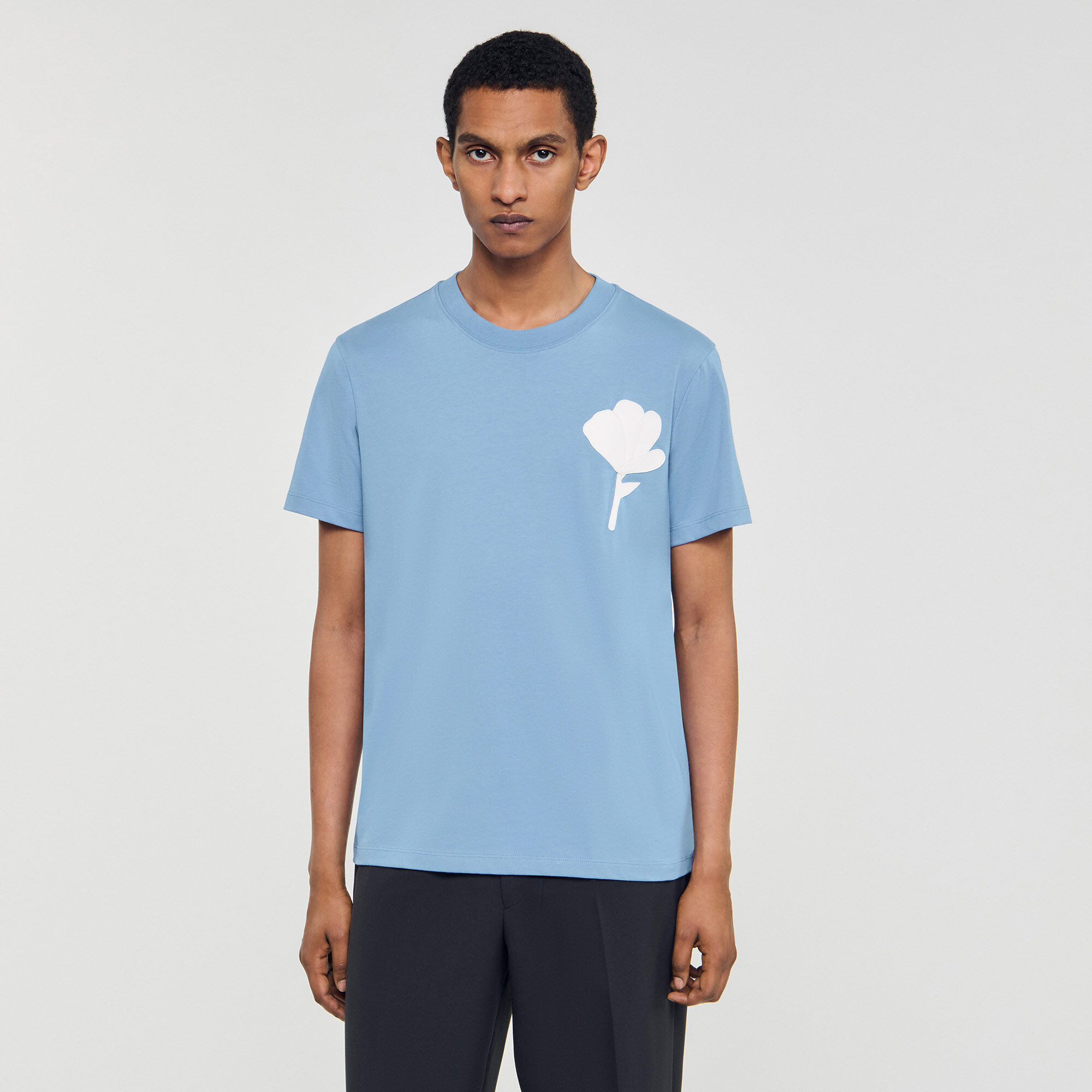 T-SHIRT WITH FLOWER PATCH - 4