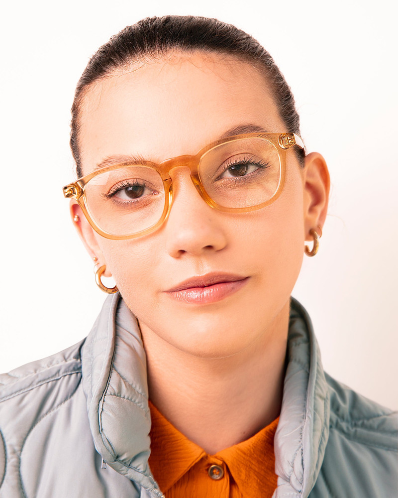 illesteva Griffith Optical outlook