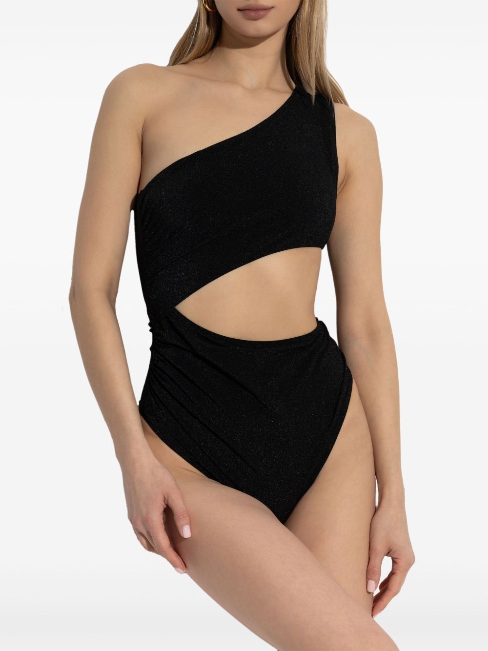 cut-out one piece - 3