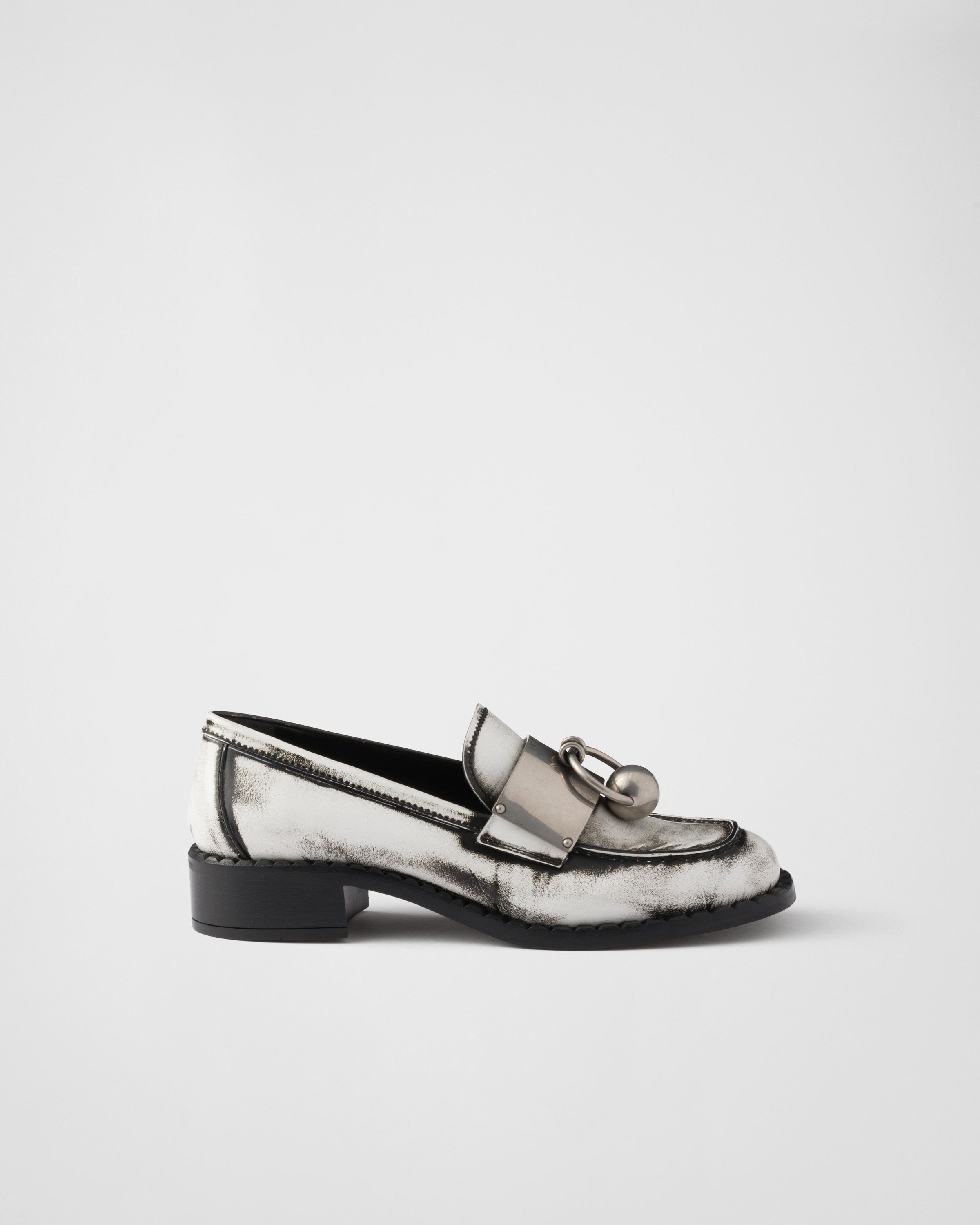 Brushed leather loafers with metal details - 2