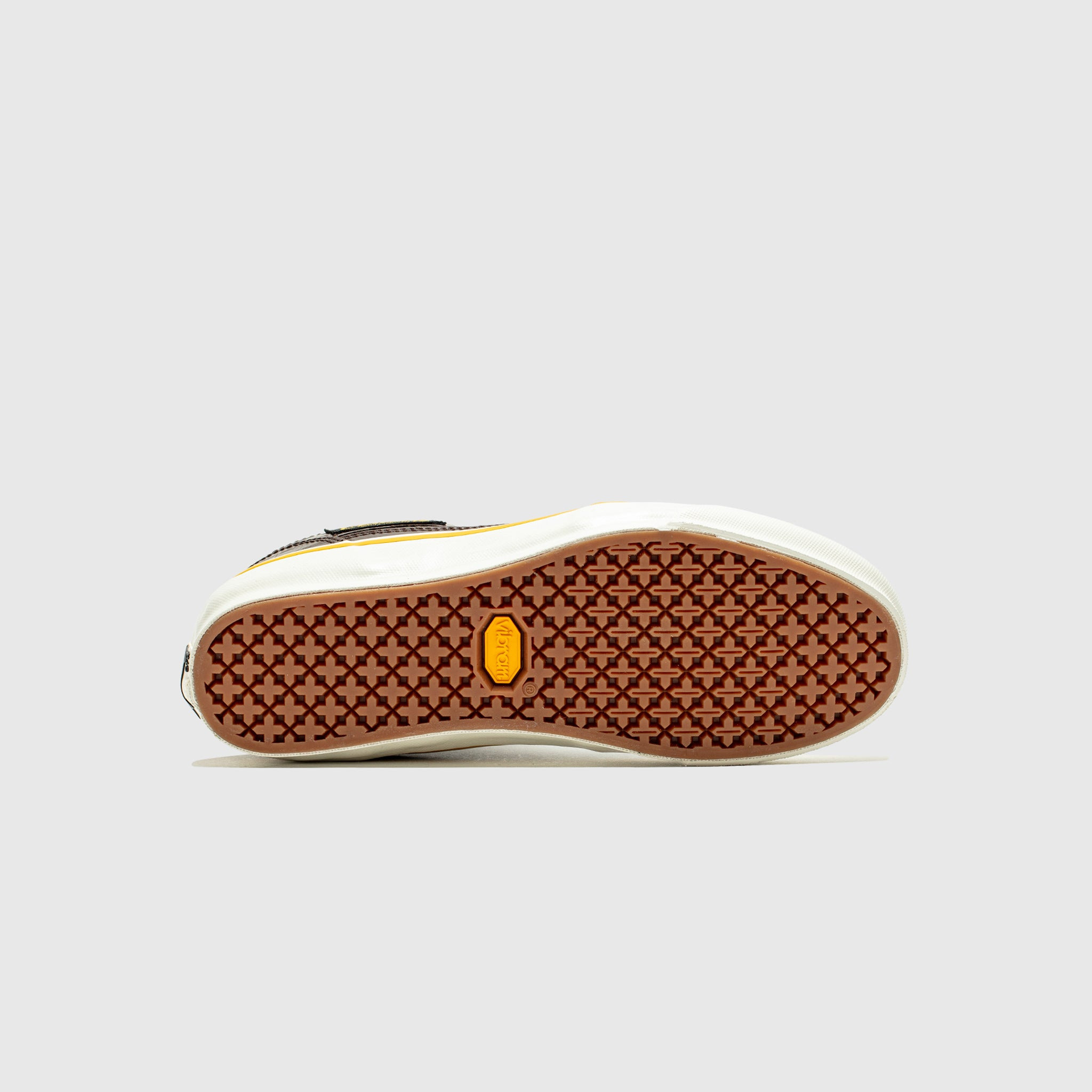 OTW HALF CAB 33 VIBRAM "CROC PATENT" - 6