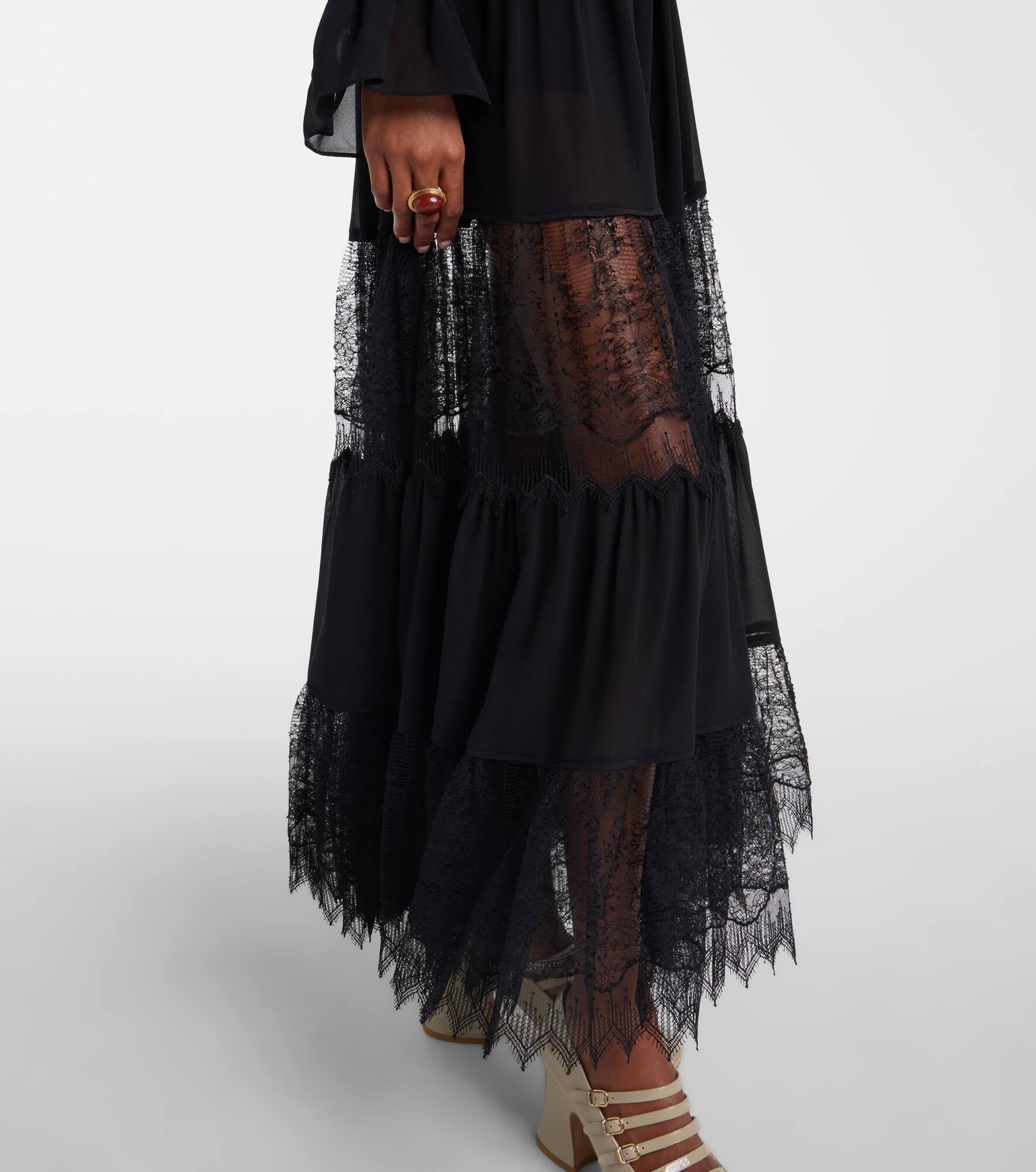 Lace-trimmed tiered silk maxi skirt - 5