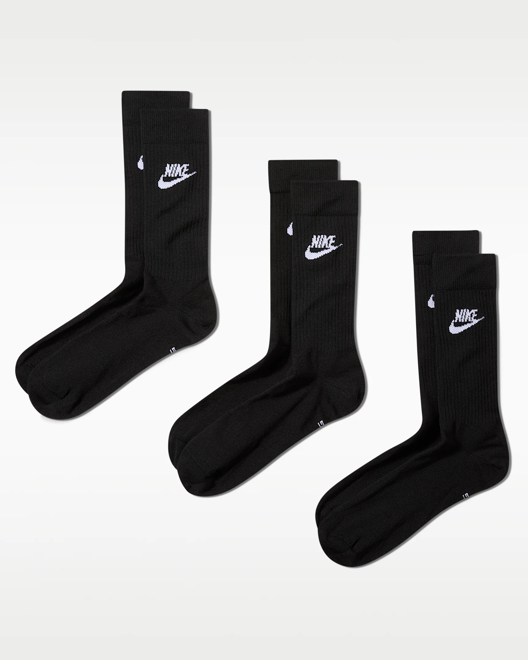Nike Sportswear Everyday Essential Crew Socks (3 Pairs) - 1