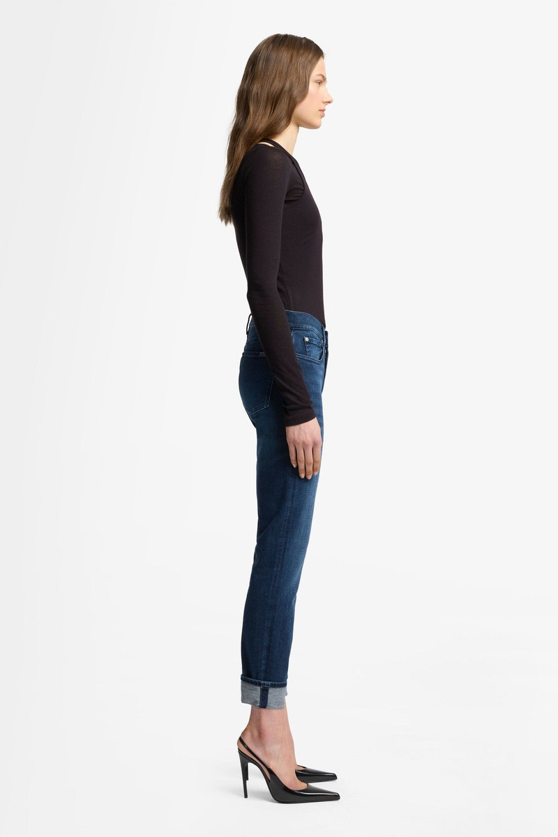 RELAXED SKINNY in Slim Illusion 6