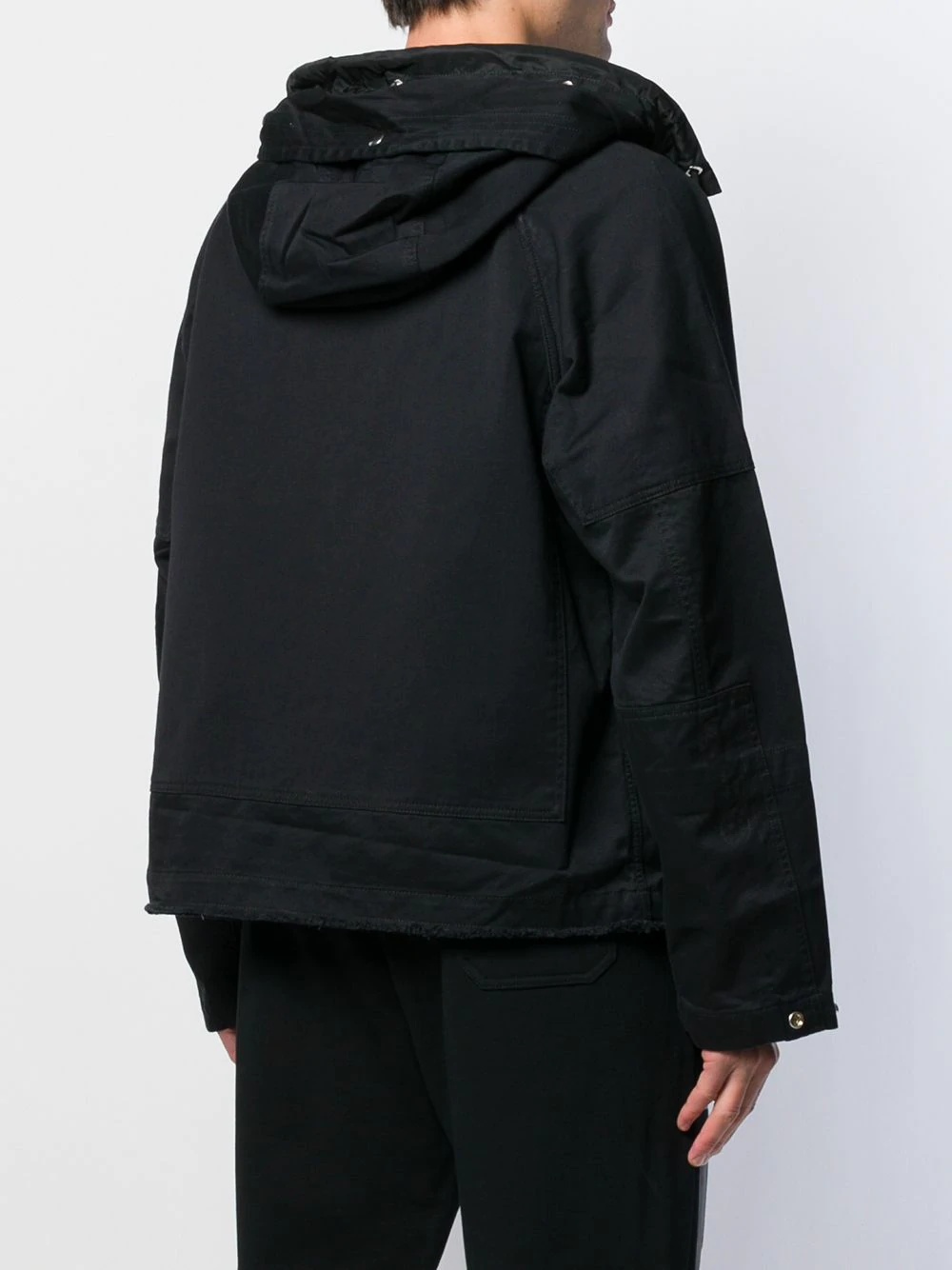 zipped up wind breaker - 4