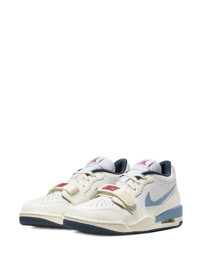 Jordan legacy strap trainers outlook