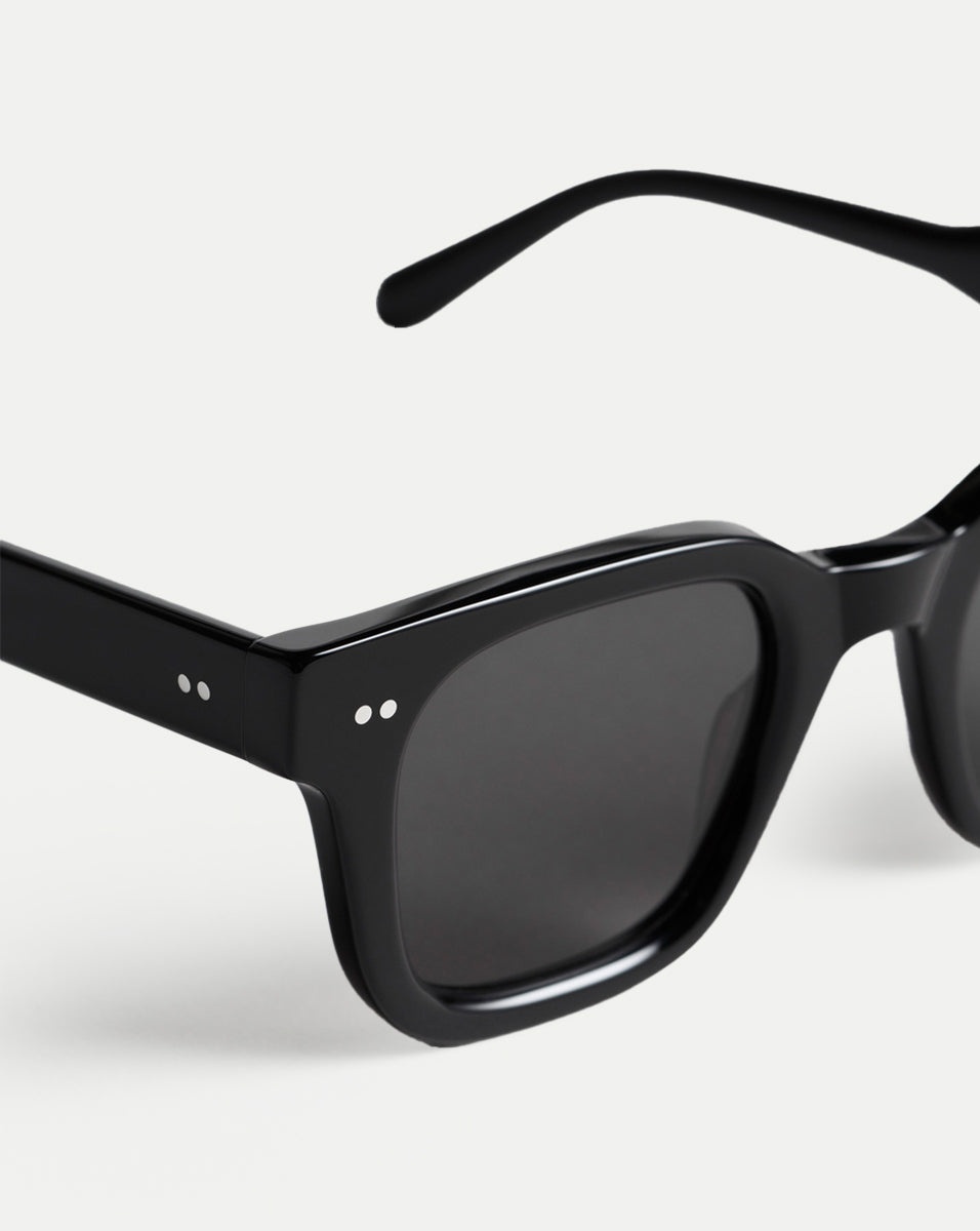 04 SUNGLASSES - 3