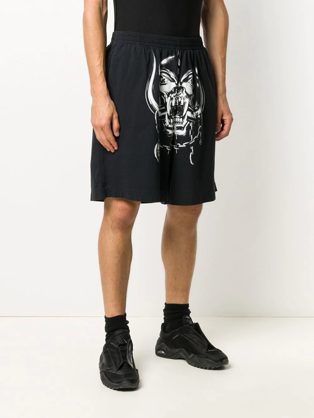 knee length skull print shorts - 4