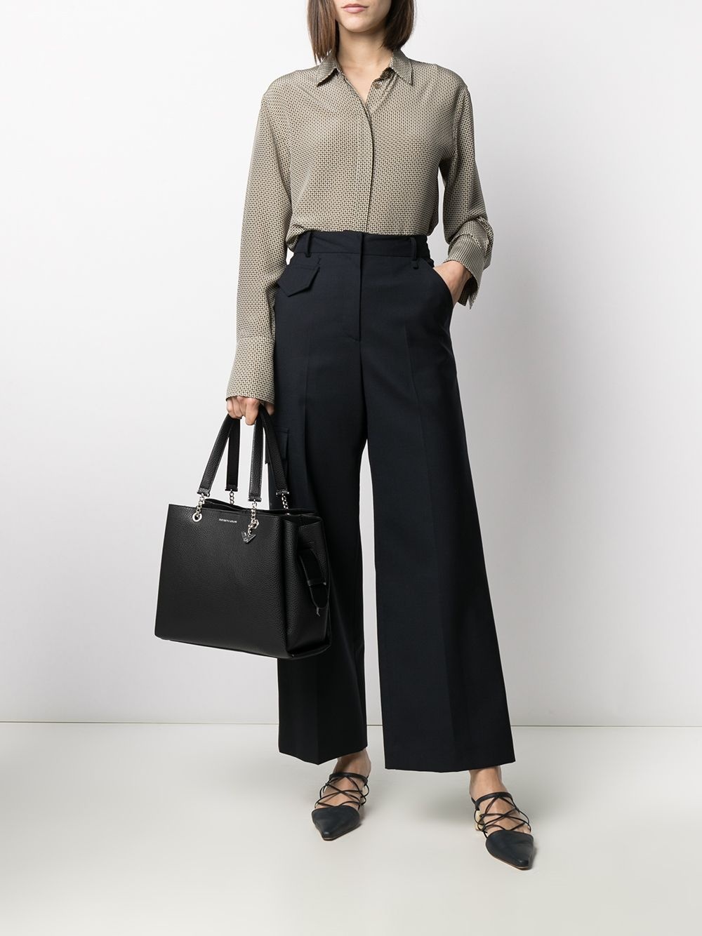 pebbled-effect logo-plaque tote bag - 2