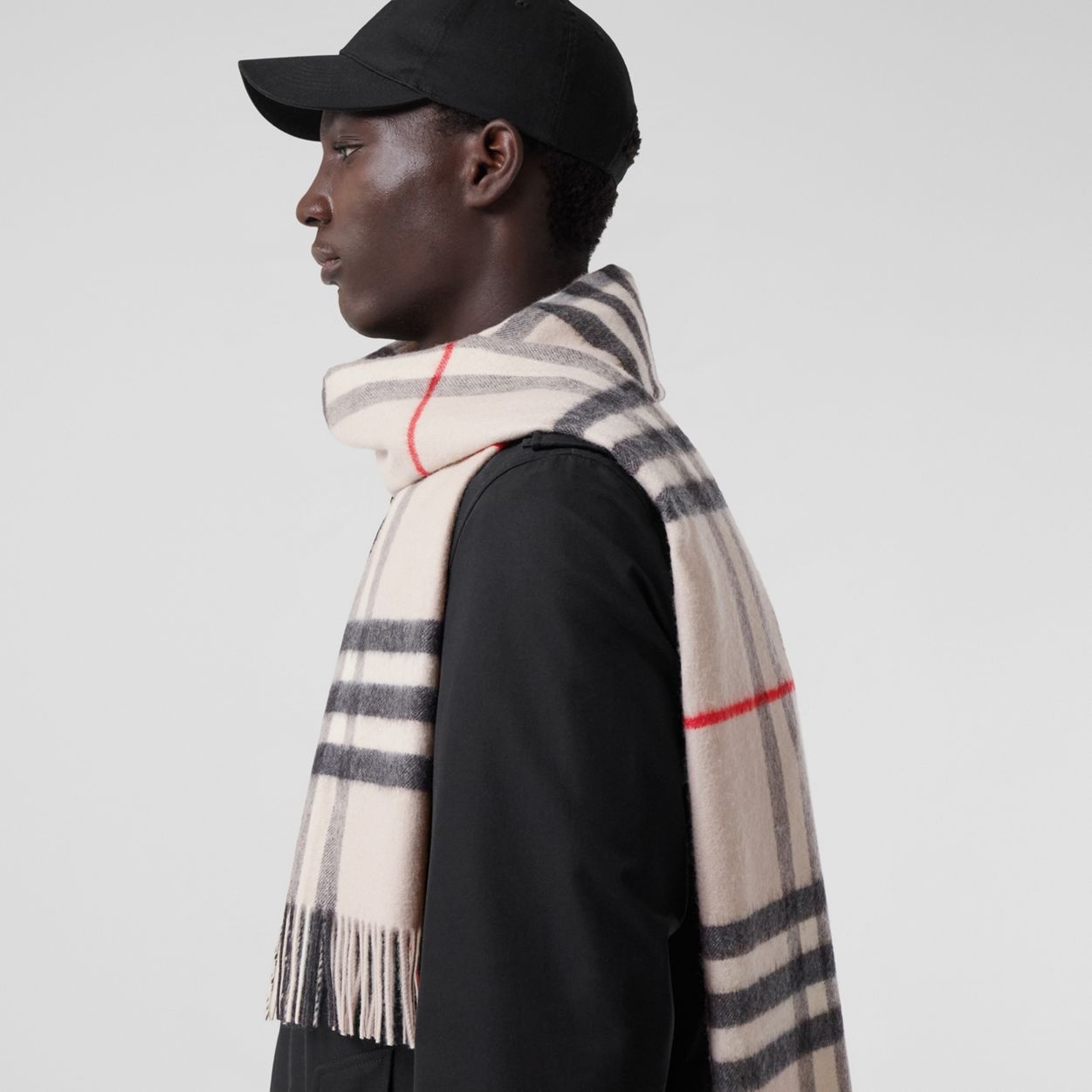 The Classic Check Cashmere Scarf - 4