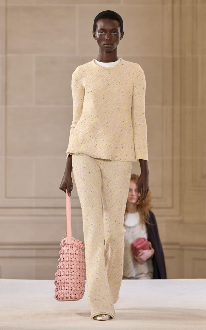 GIAMBATTISTA VALLI Textured Bouclé Top ivory outlook