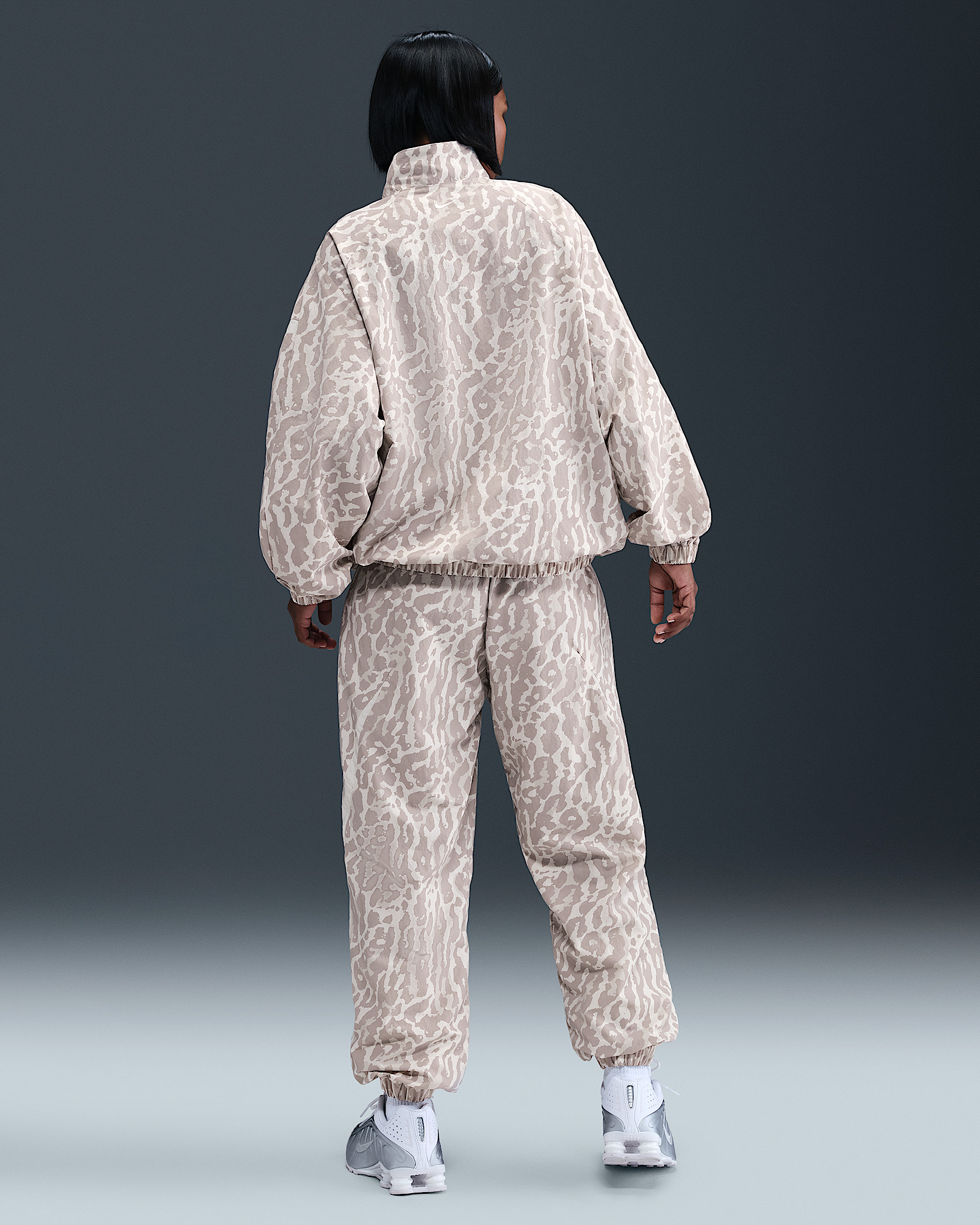 Nike Sportswear Women's Woven Printed Jacket - 5